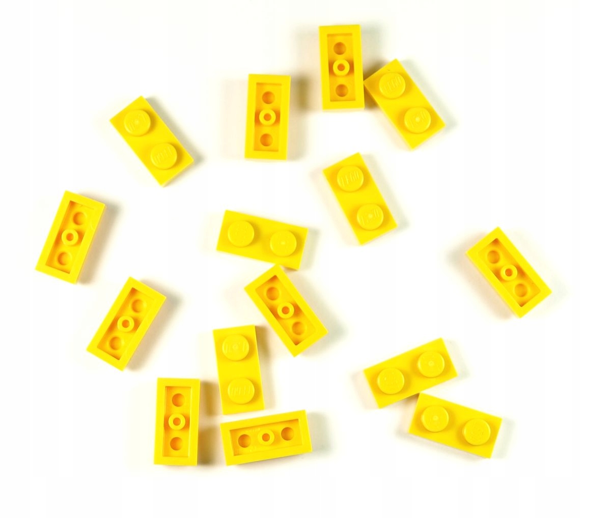 

Płytka 1x2 Żółta 15szt. Lego 3023 302324