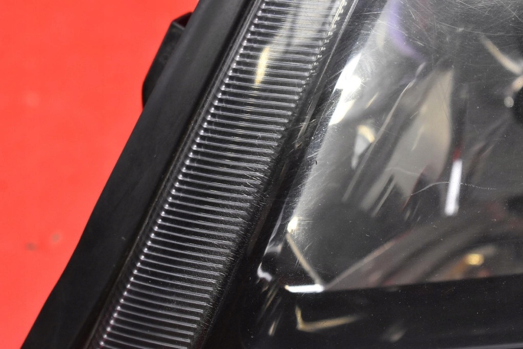 REFLEKTOR left light front lens XENON EU 155887-00 OPEL VECTRA C 02-05