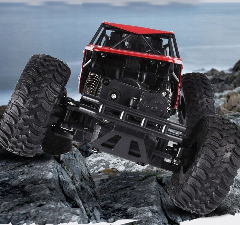 DIDELIS AUTOMOBILIS NUOTOLINIO VALDYMO AUTOMOBILIS RC METALINIS BEKELĖS 4X4 + 2 BATERIJOS, Gamintojas EDAXE