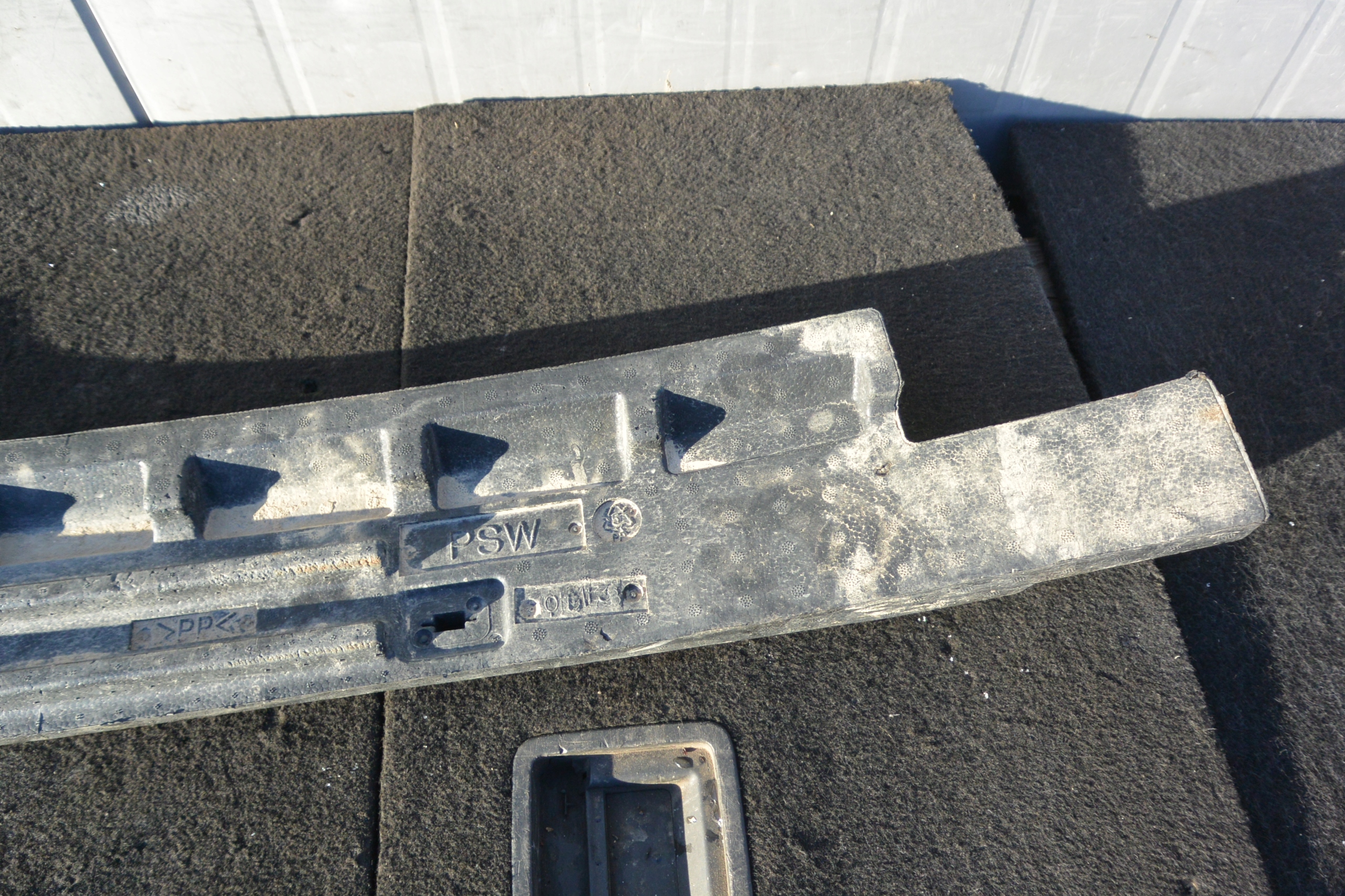 ABSORBER nárazníku předek DODGE JOURNEY 68079840-AA