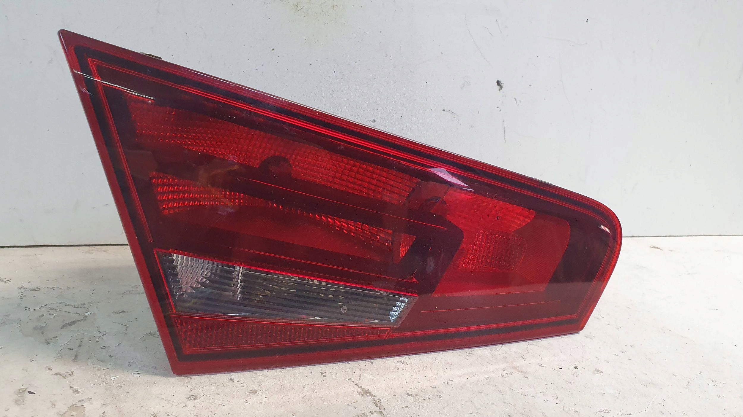 light rear part left to the bonnet AUDI A3 8V 3D 8V3945093 13
