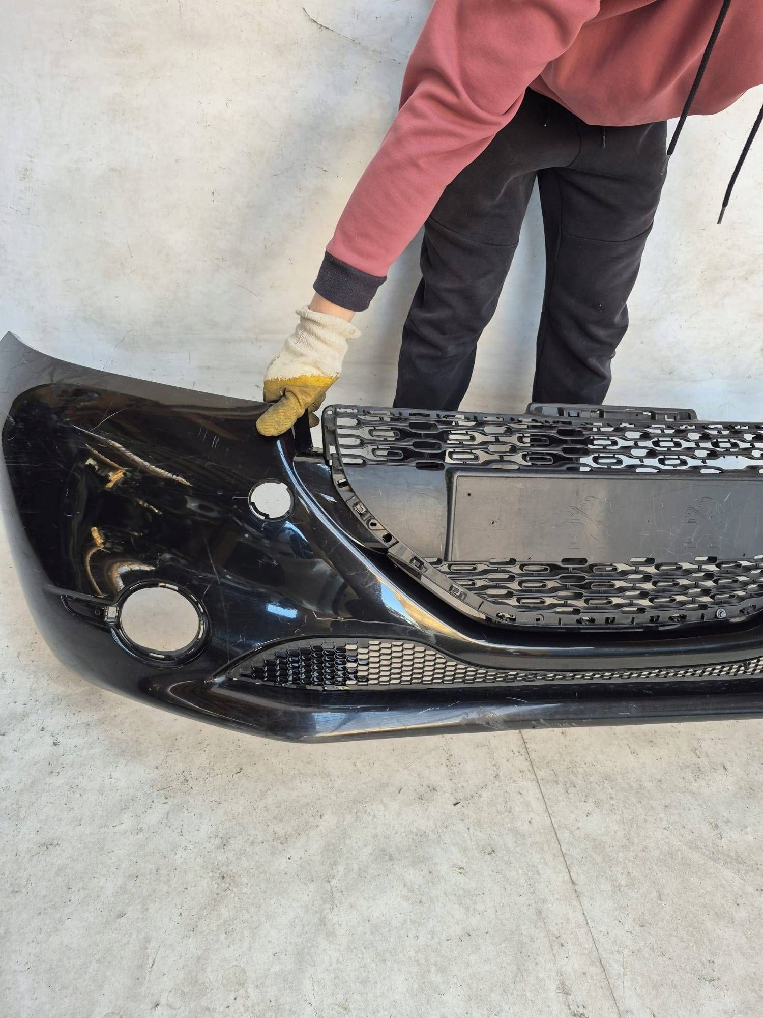 PEUGEOT 208 and 1 12-15 bumper front front