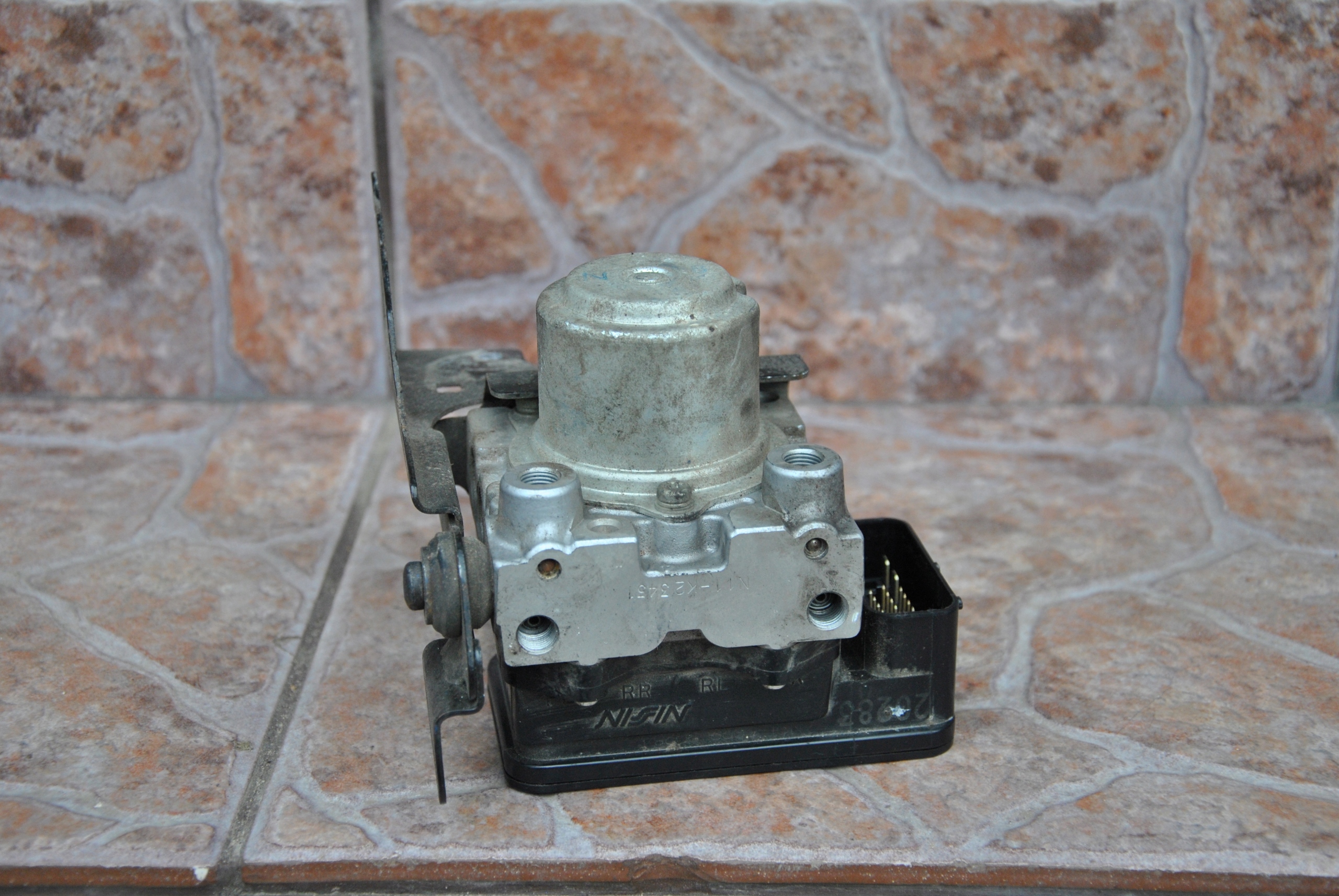 215NA - Головний гальмівний циліндр ABS Triumph ST 1050 Sprint 08R