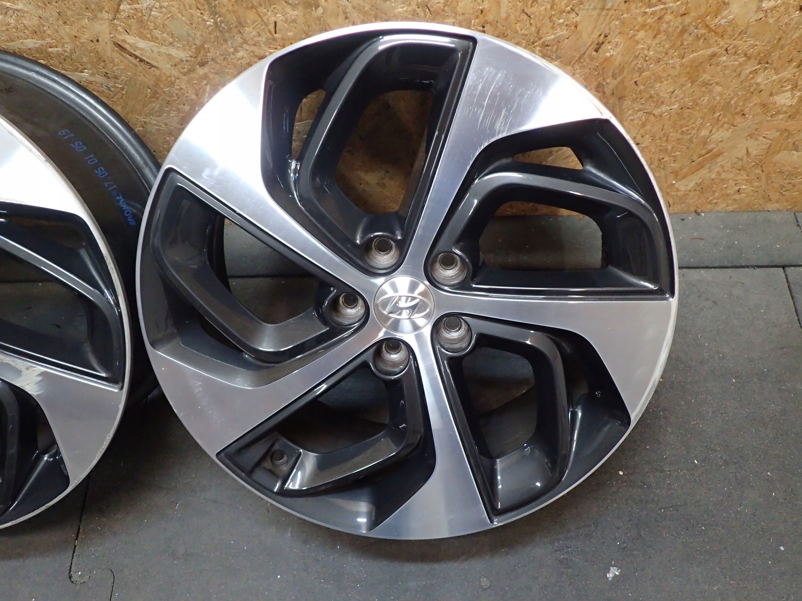 disk hliníkový HYUNDAI 19" 5X114,3 7,5J
