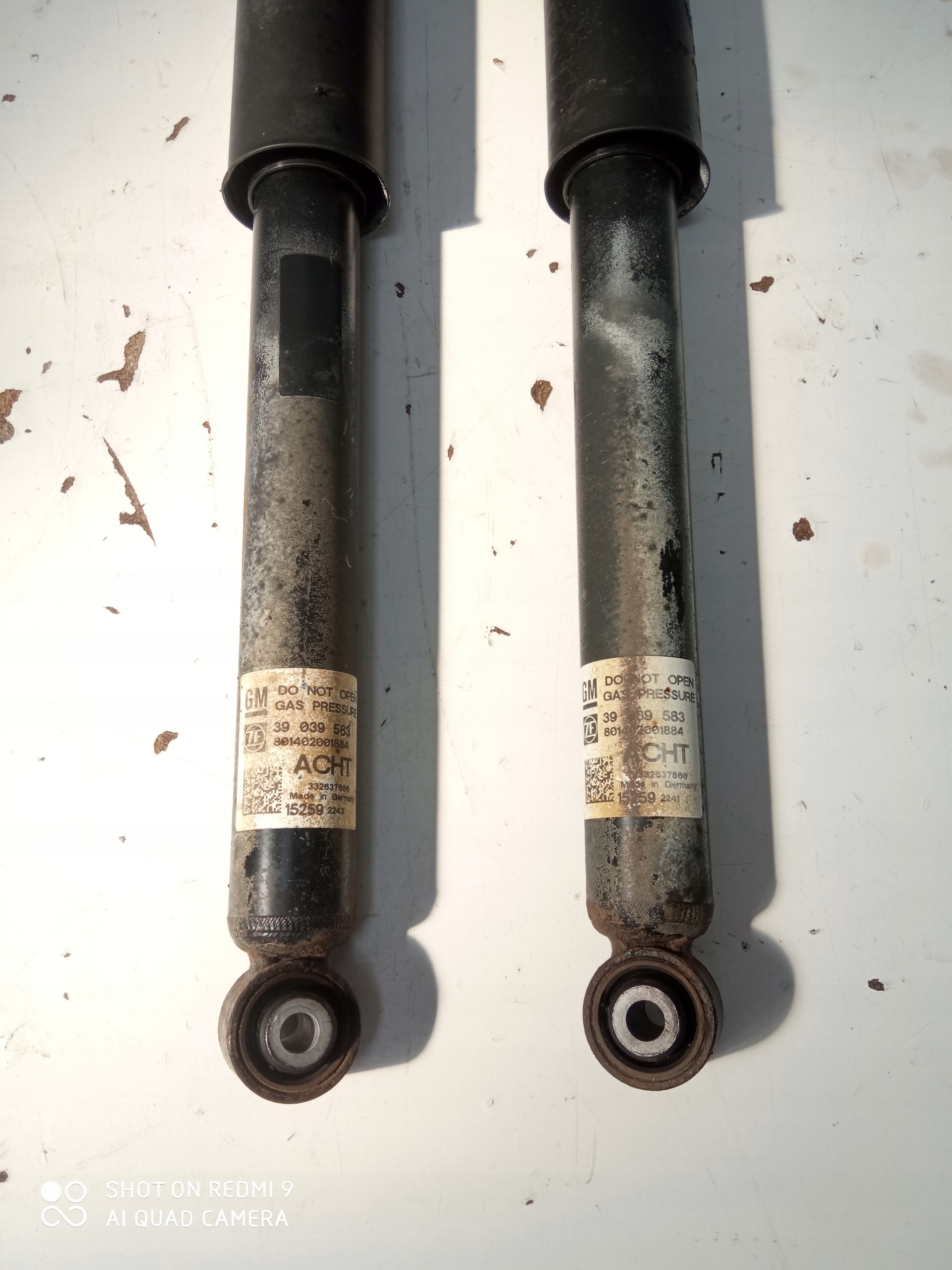 ASTRA K HB shock absorbers rear part KOMPLET right left