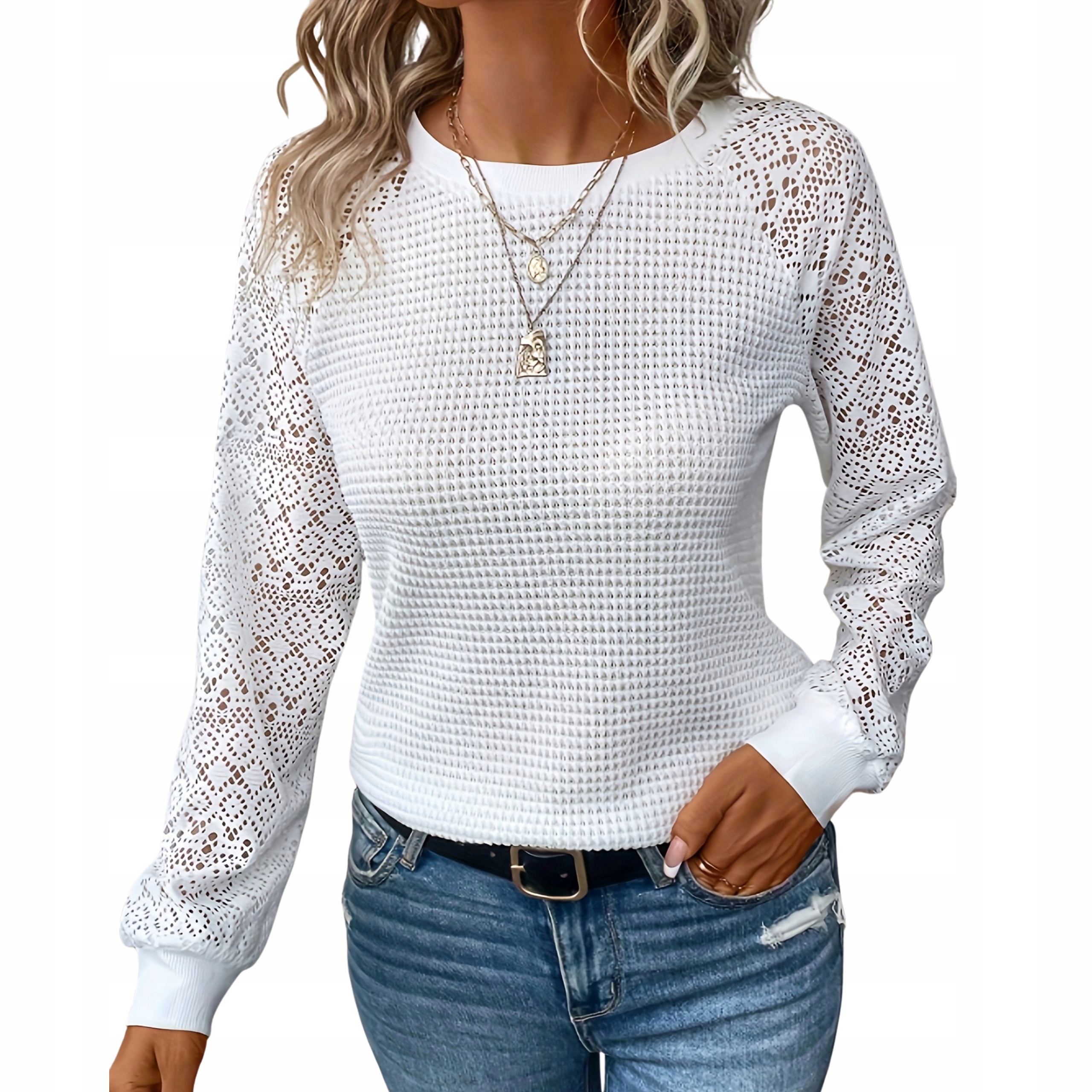 Bluzka damska z ażurowymi rękawami romantyczny styl boho casual biała