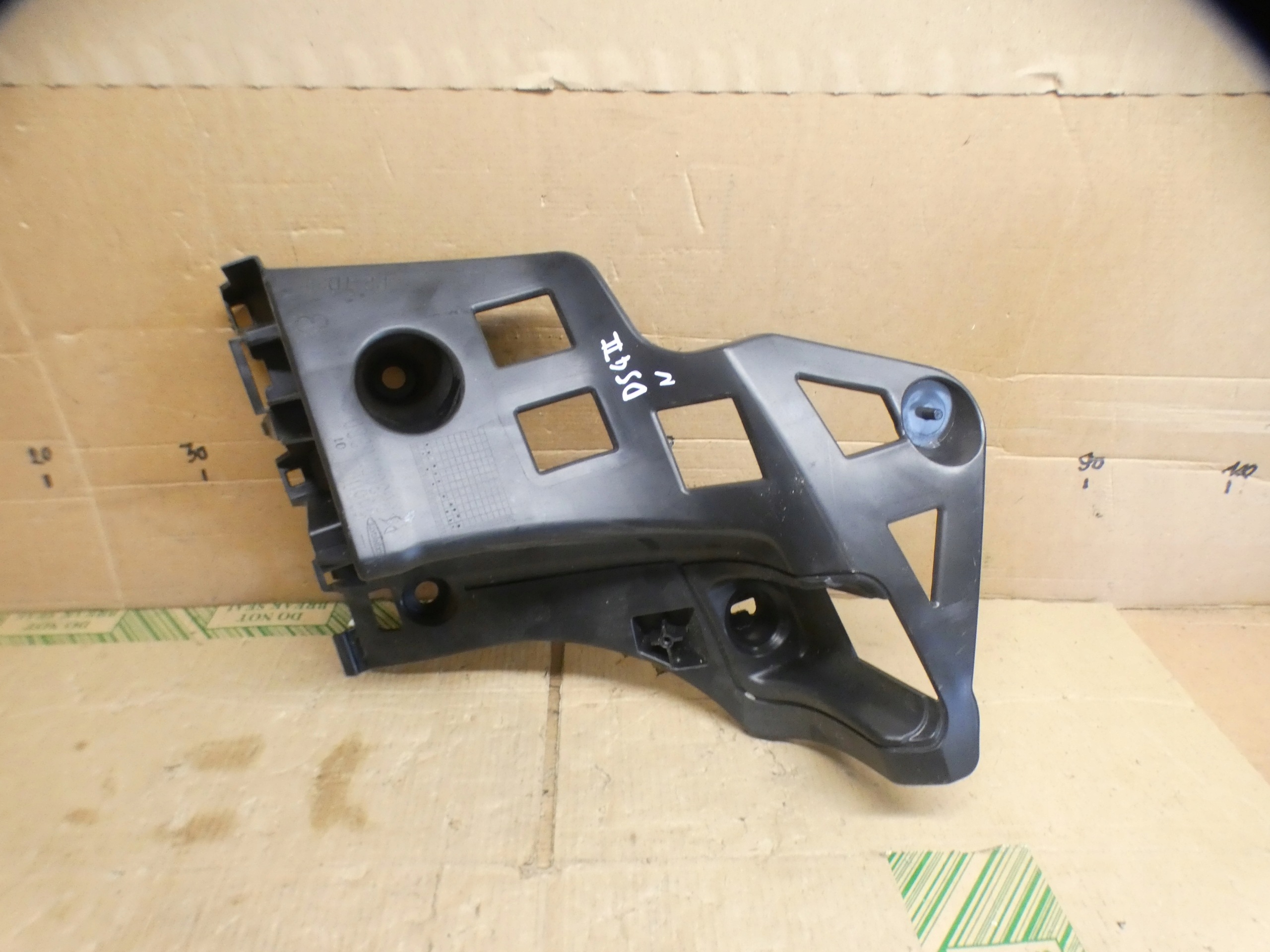 bumper bracket rear part right left DS4 CROSSBACK II 9830978380 9830978280