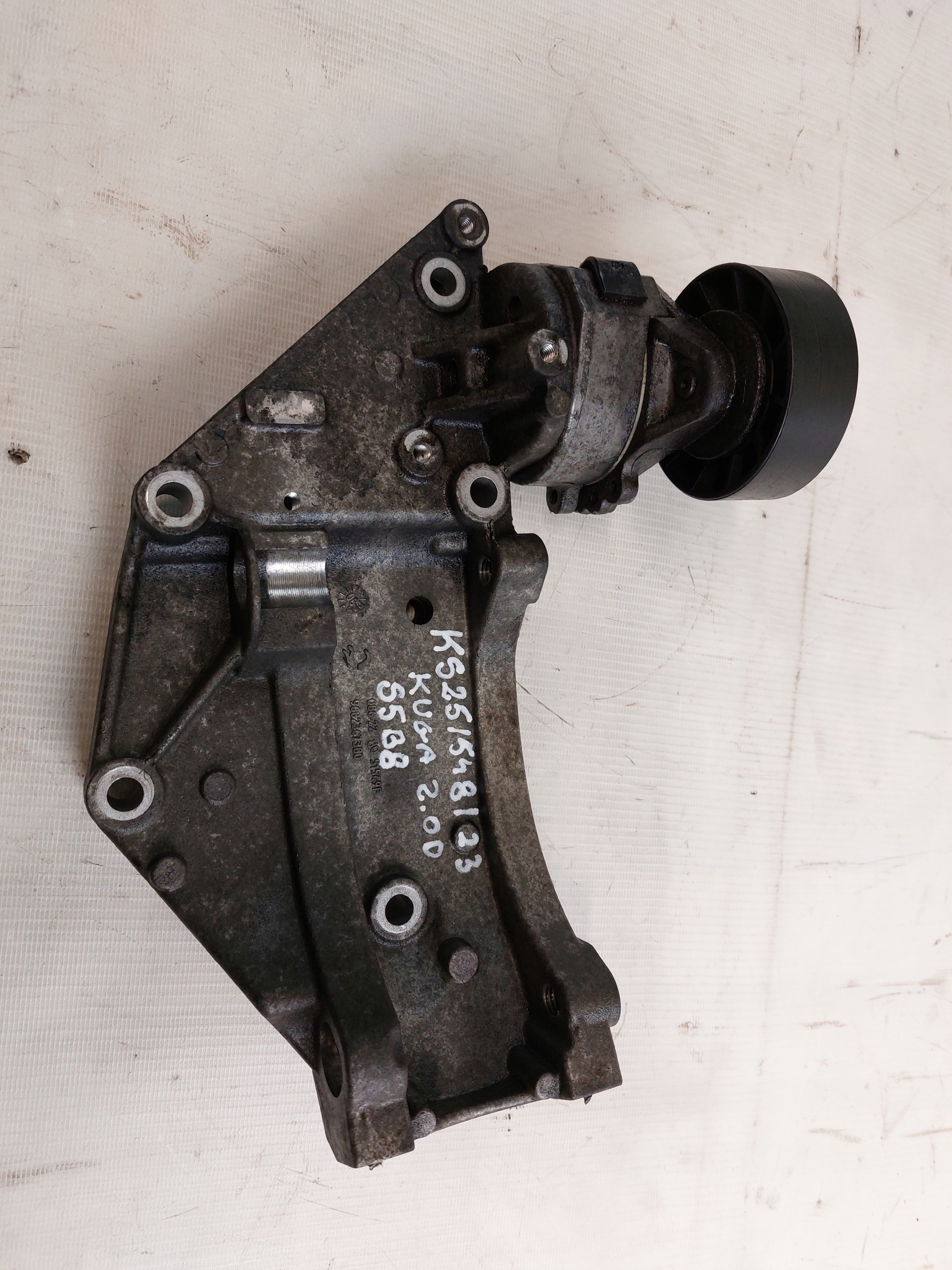 supporto alternatore FORD KUGA e 2.0TDCI