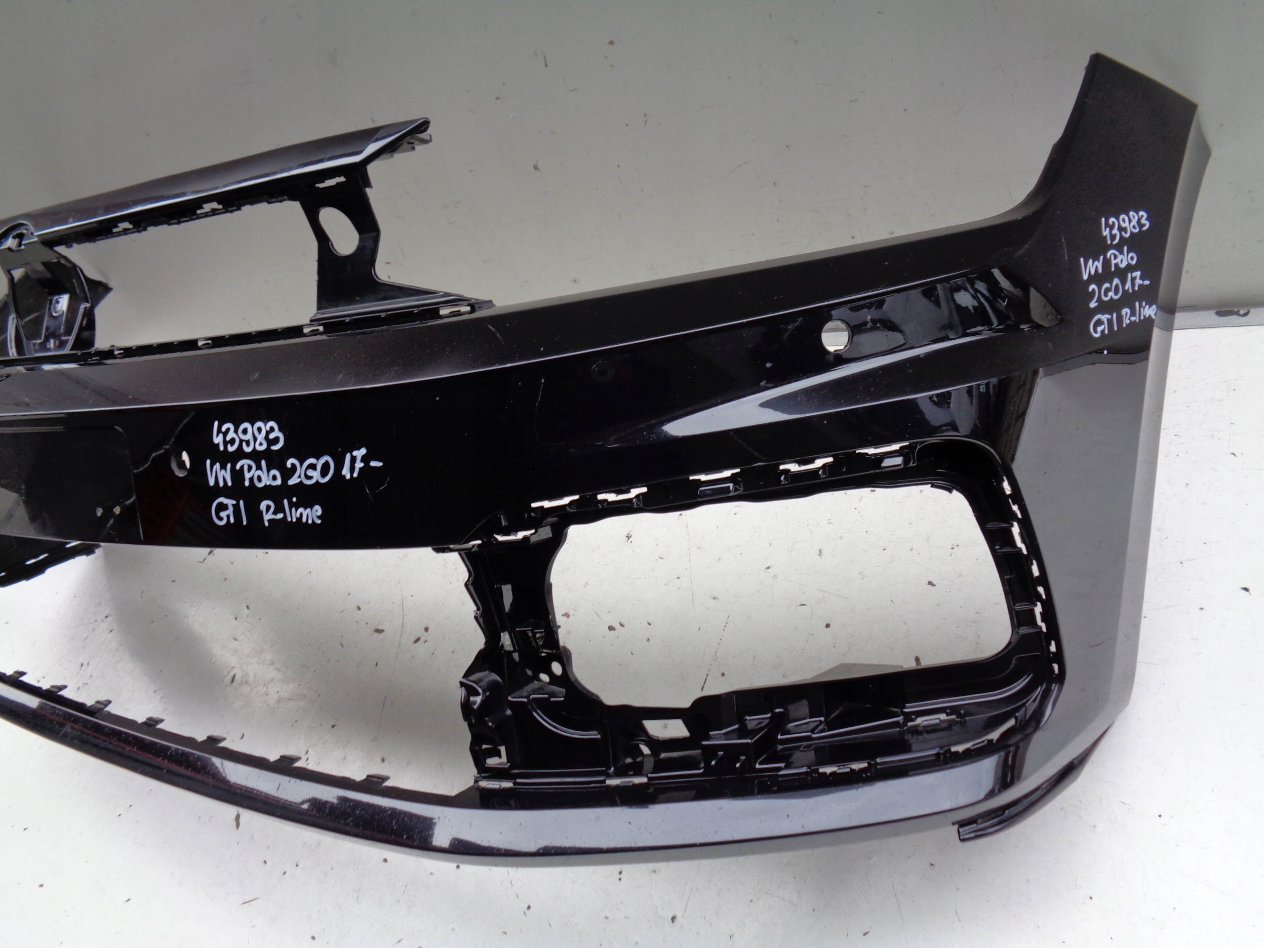 front bumper VW POLO 2G 2G0 17- R-LINE GTI NR 43983