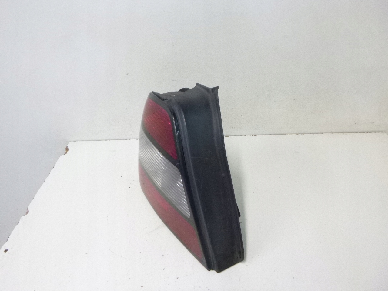 light rear Daewoo Leganza 1998r.
