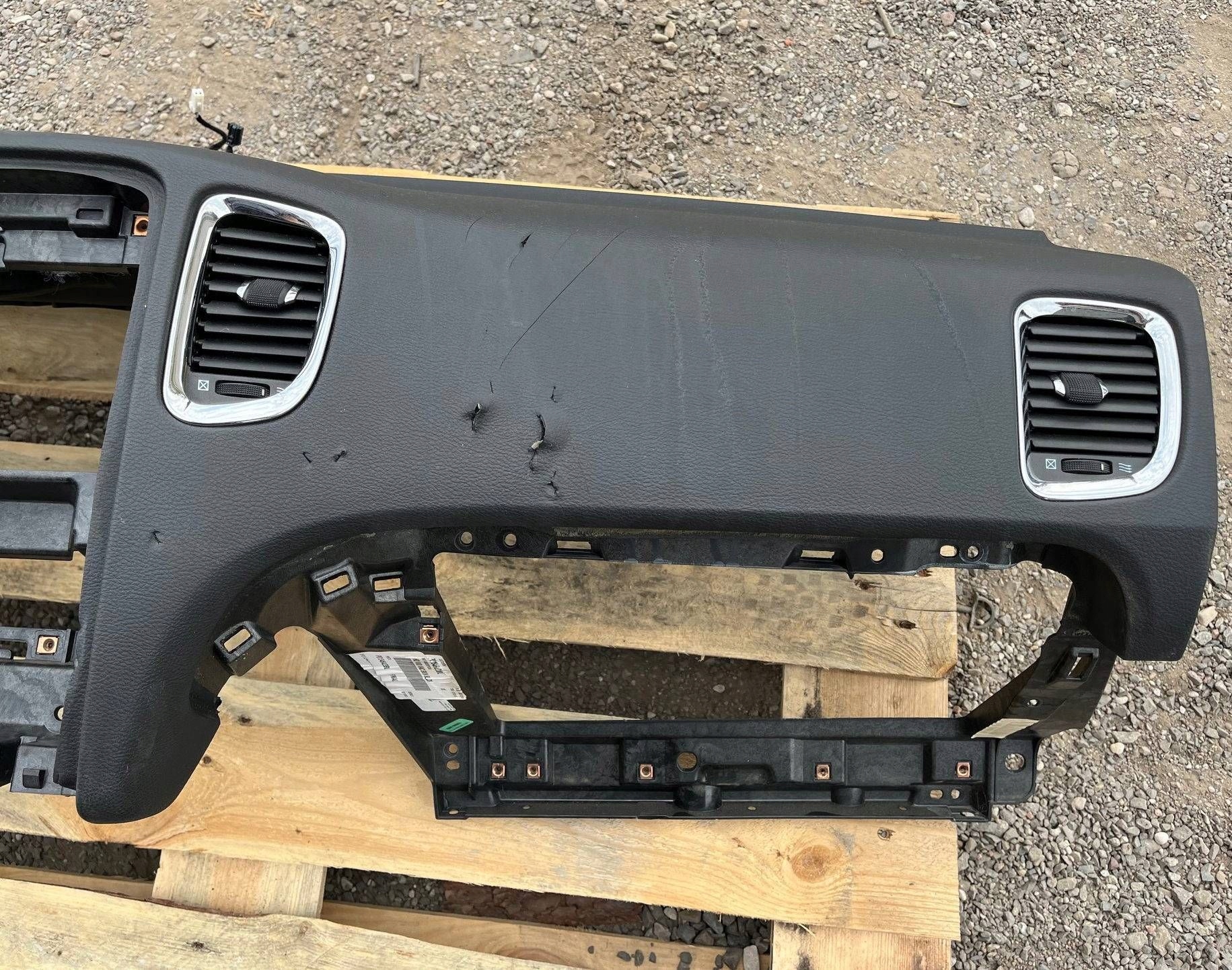 dashboard instrument panel console airbag powietrzna airbag Dodge Durango 2016