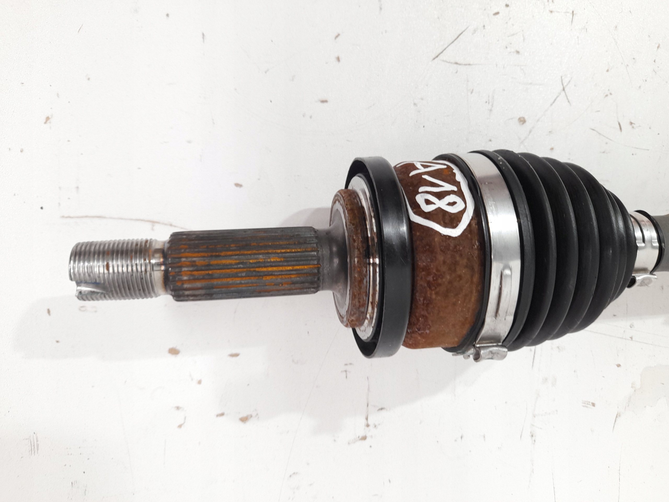 HYUNDA I10 III semi-axis front right