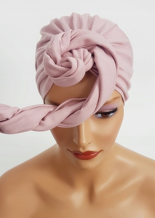 Turban Sejla róż chusta bez wzoru marszczona także po chemioterapii Model Sejla