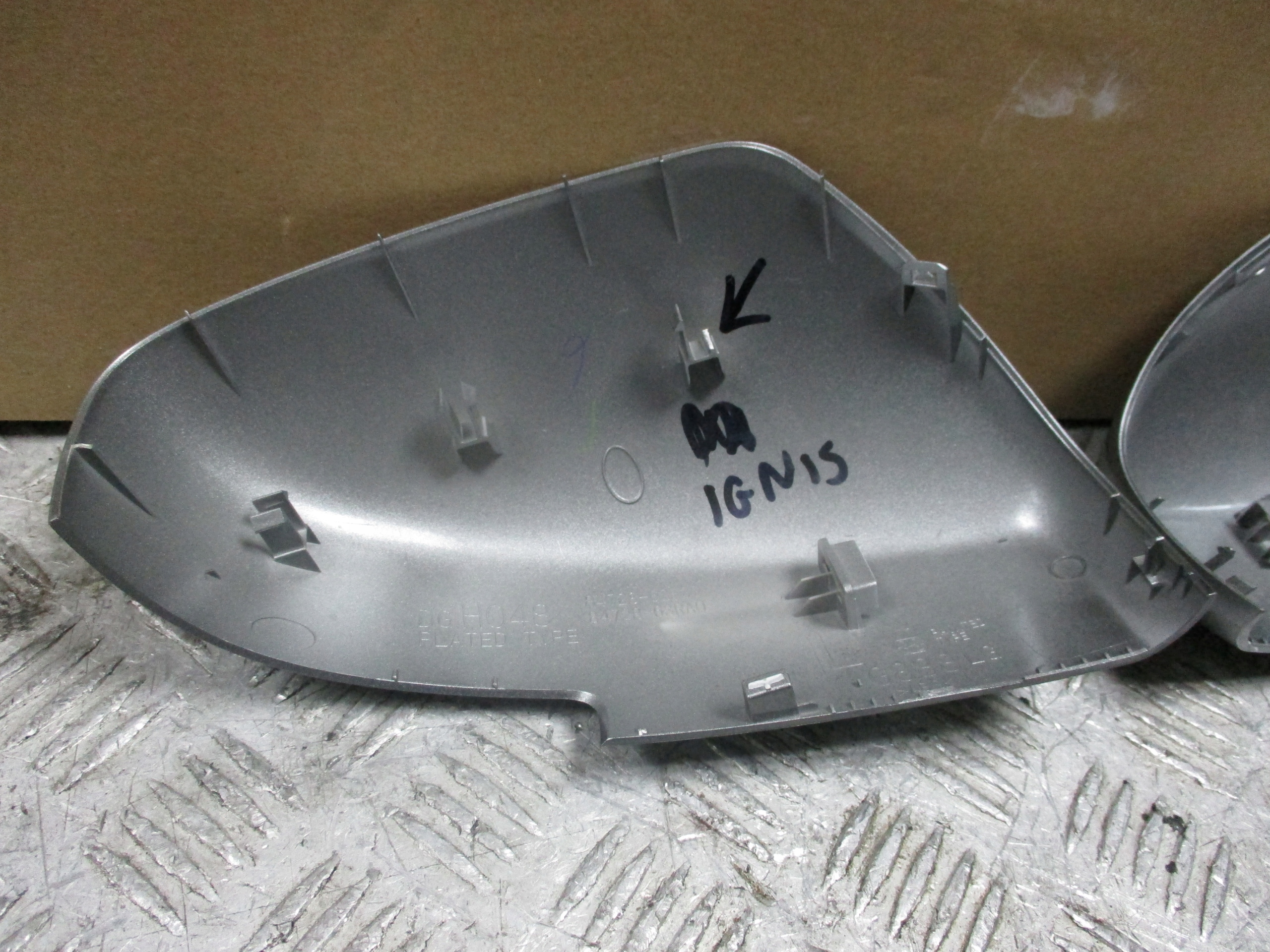 cover mirrors right left Suzuki Ignis 16