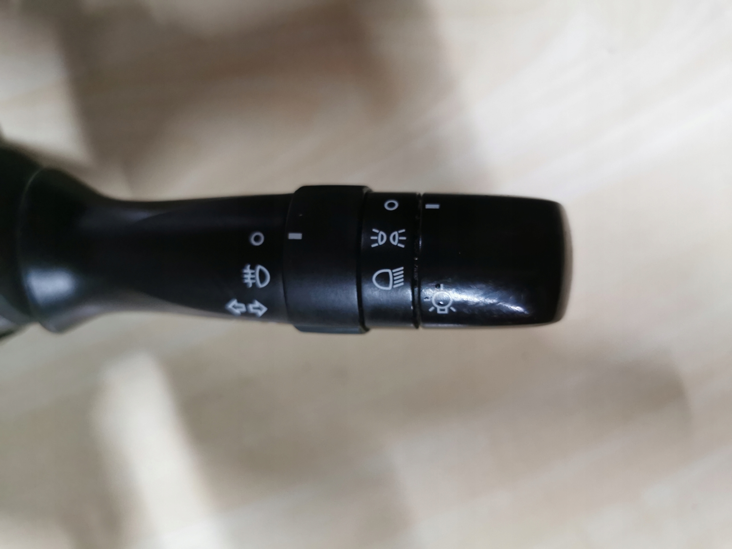 TOYOTA AYGO II C1 II ПРАВ..108 1vvti 14- ПЕРЕКЛЮЧАТЕЛЬ КОМБИНИРОВАННЫЙ РОГА ОРИГИНАЛ!