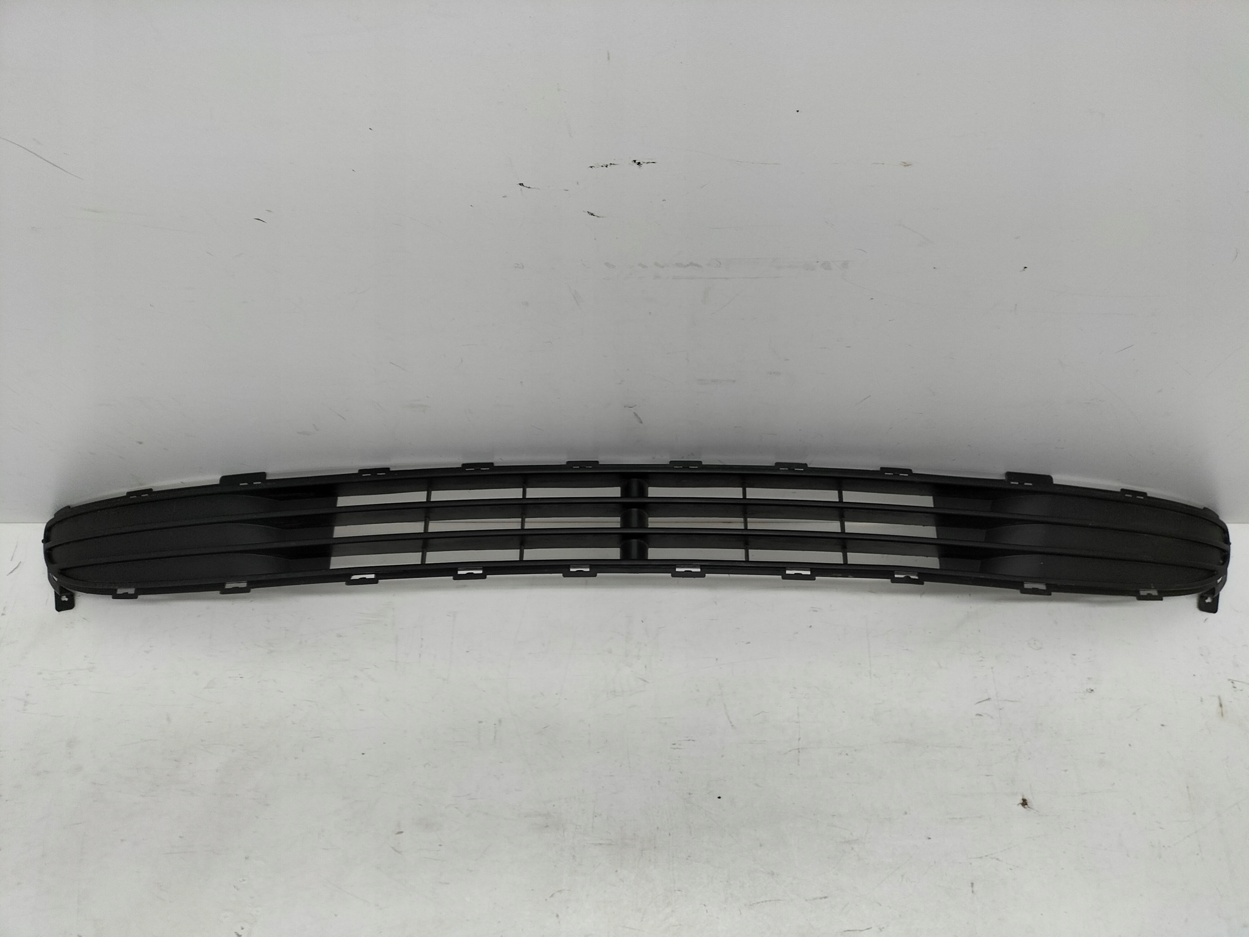grille grid of a bumper front central KIA RIO II 05-08