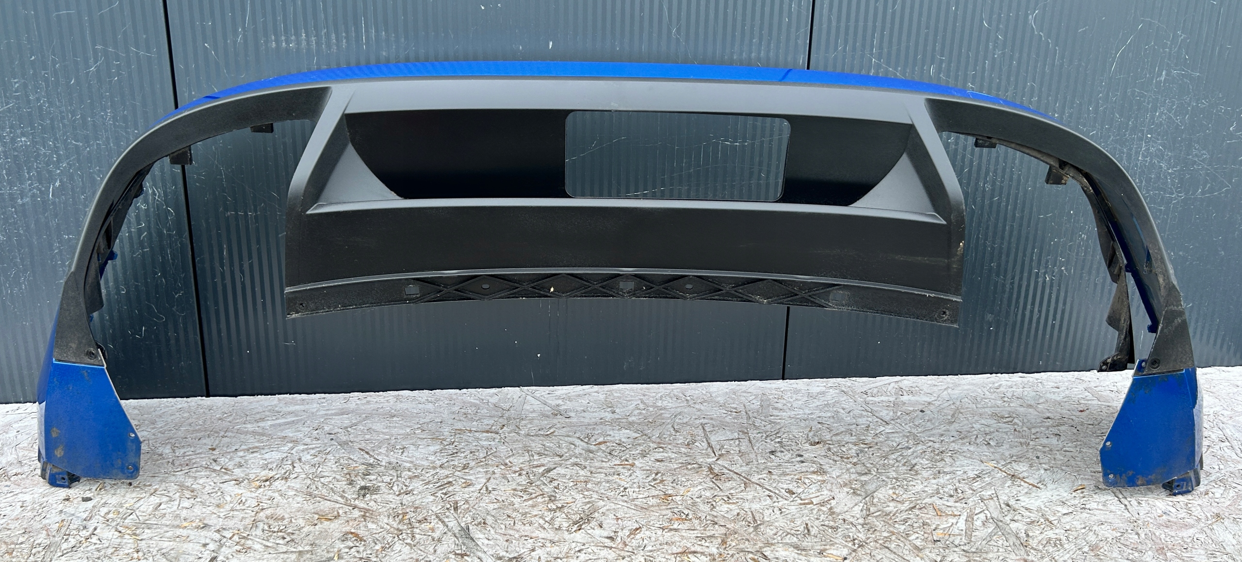 SPOILER ZDERZAKA TYŁ SKODA KODIAQ I LIFT RS PDC 565807521G Numer katalogowy części 565807521G 565807568B OE VAG