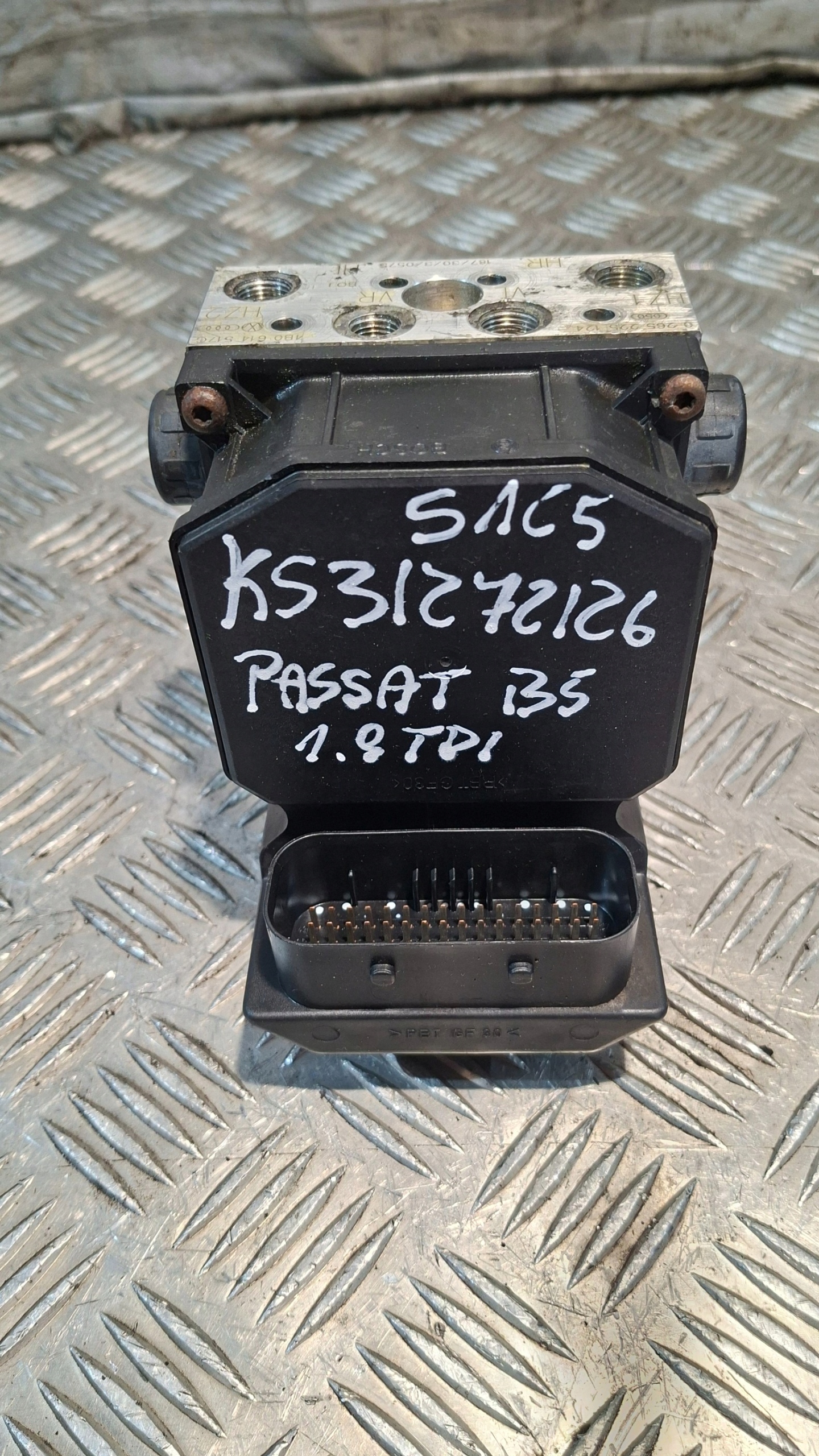 volkswagen oe 0265950055 насос ABS