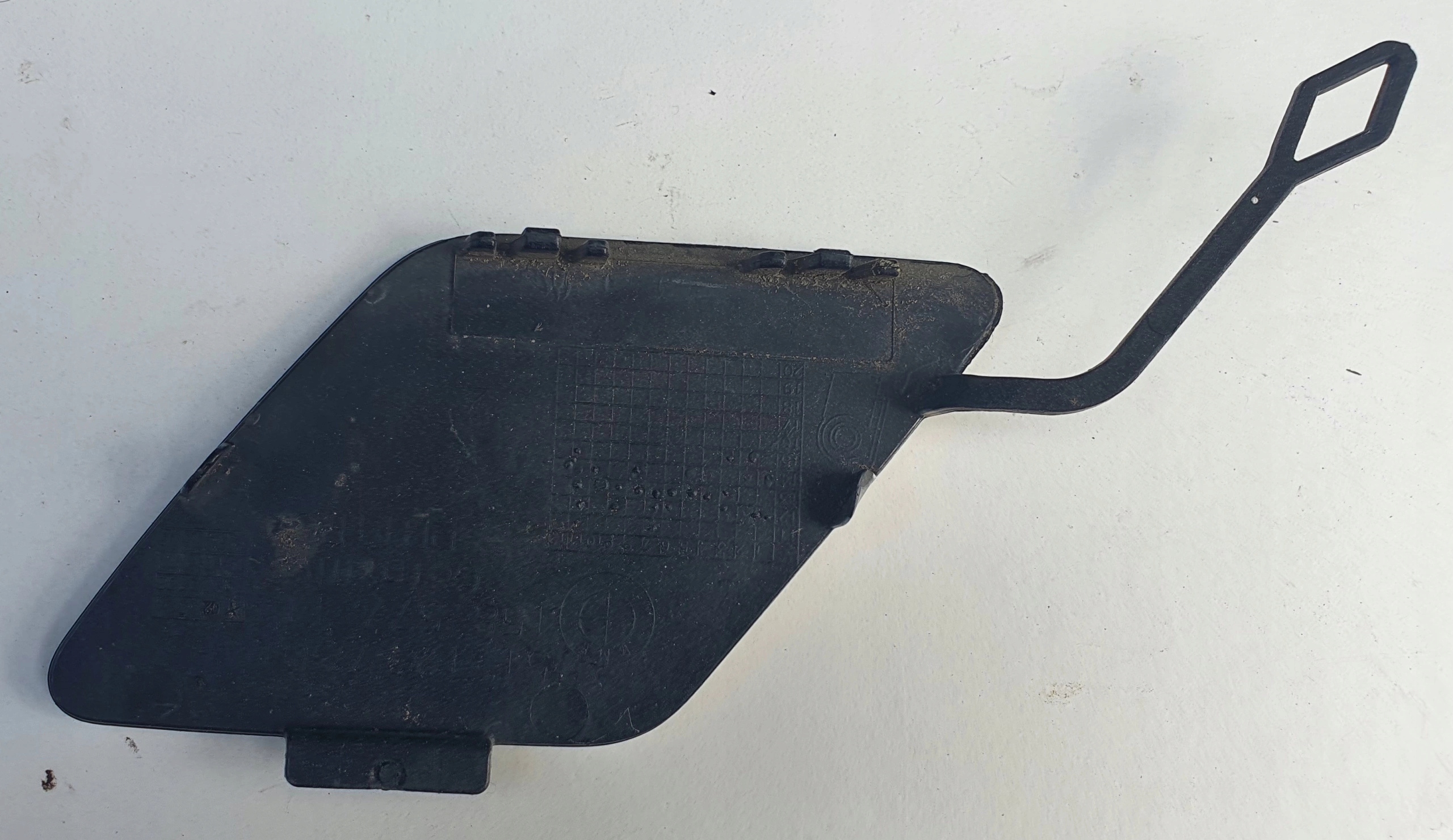 Abschleppöse der Stoßstange heck BMW F31