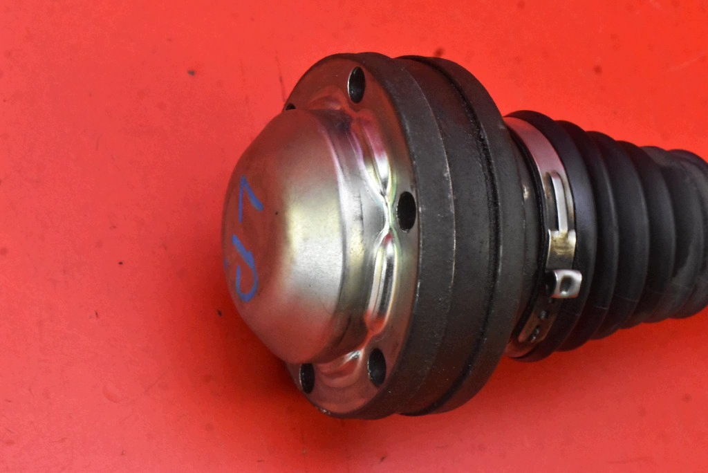 semi-axis left front MANUAL 1K0407271EE VW PASSAT B7 2.0 TDI 140 KM 10-15