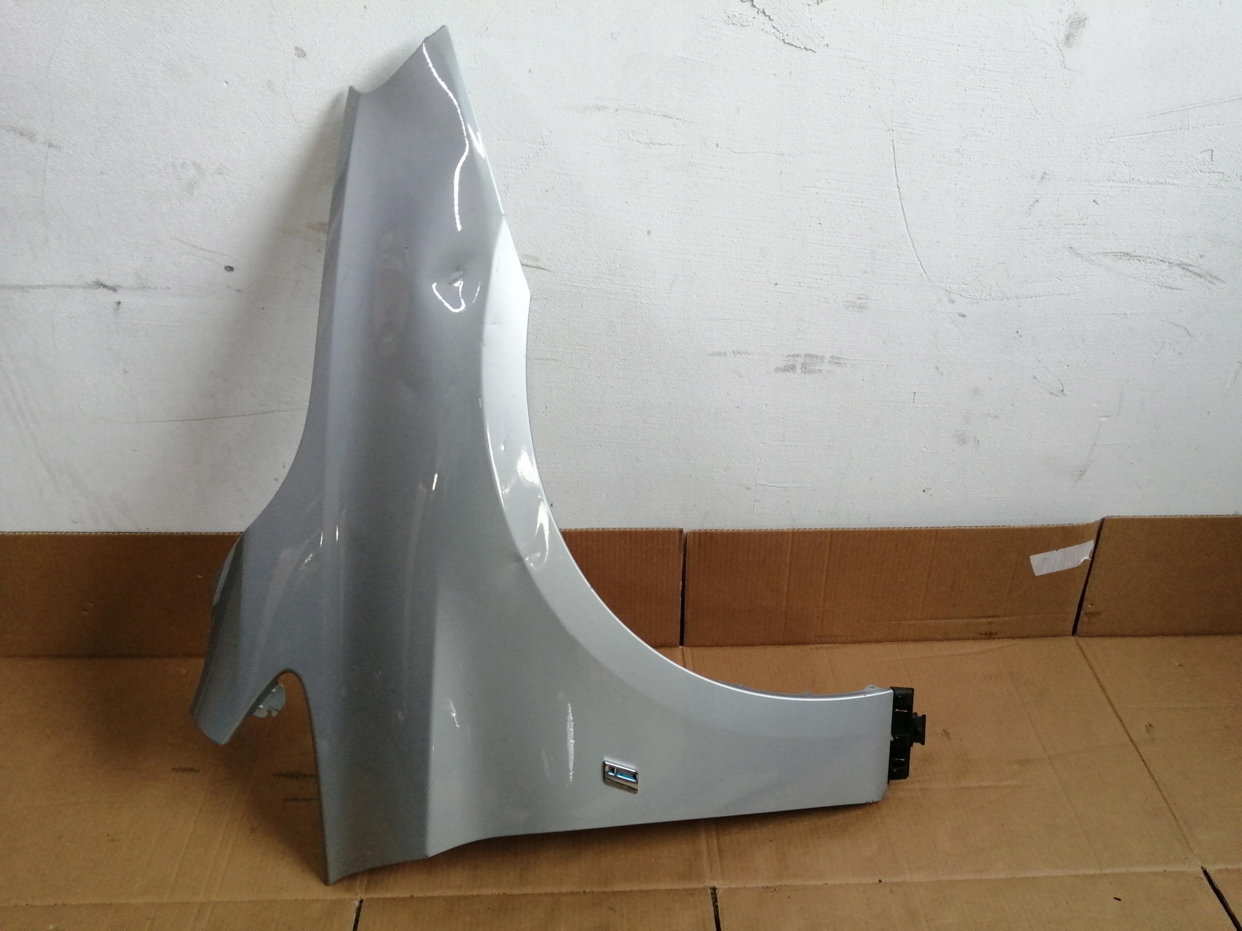 BMW 2 ACTIVE TOURER РЕСТАЙЛІНГ LCI F45 A83 КРИЛО ПЕРЕД ПЕРЕДНІЙ ПРАВИЙ