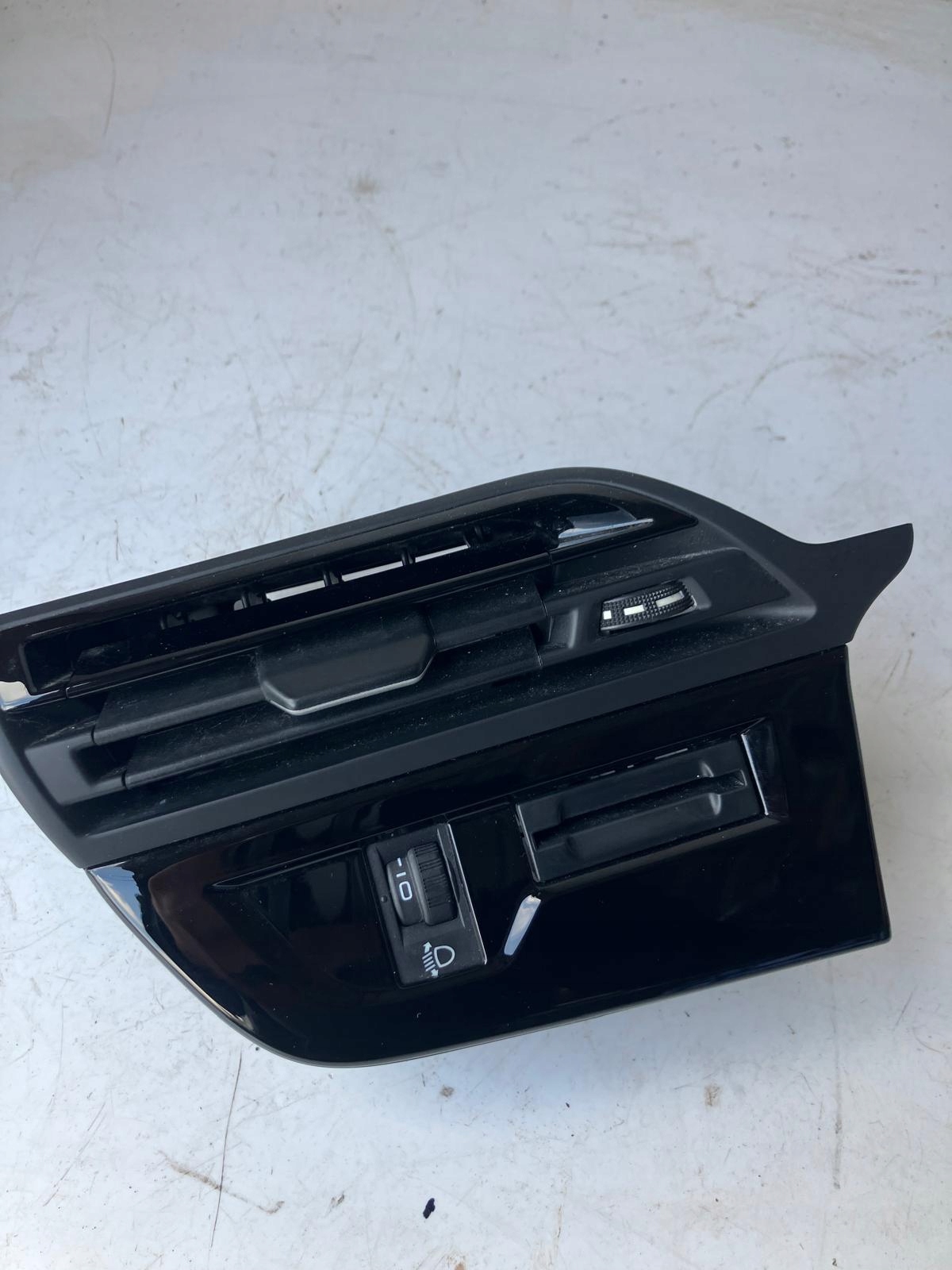 grid air conditioning devices left CITROEN C4 PICASSO II BLACK PIANO