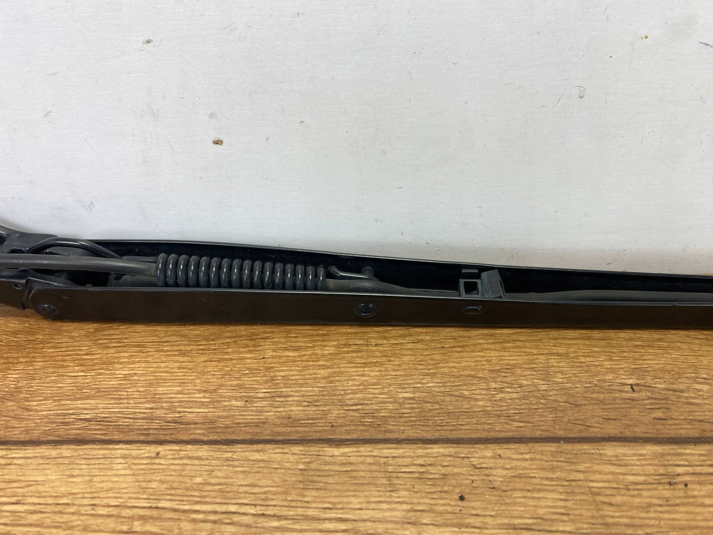 wiper arm windows Chevrolet Corvette C6 2005+