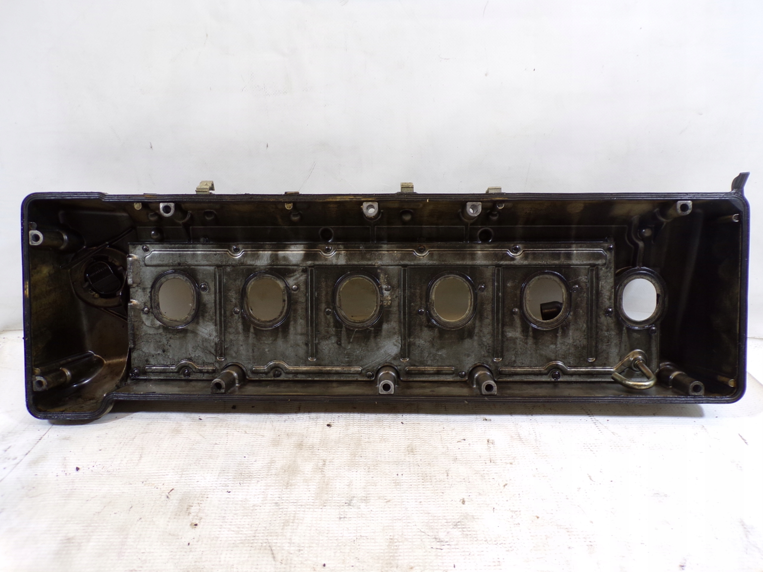 COPERCHIO PUNTERIE MERCEDES 6060161205