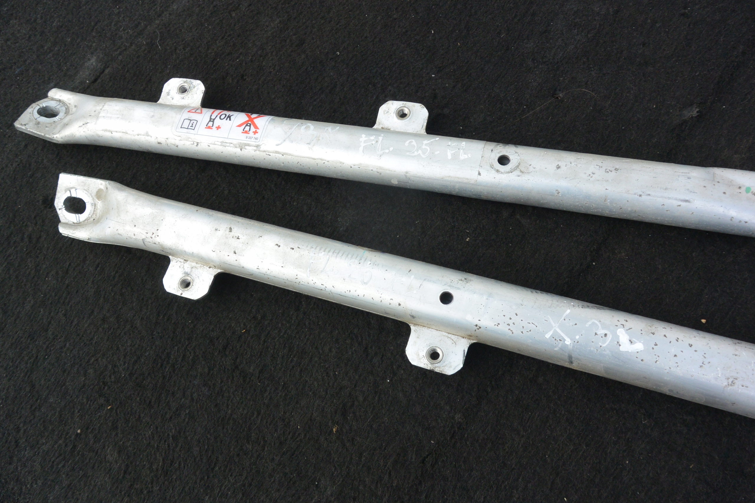 BMW X3 F25 LIFT sider brace right left KPL