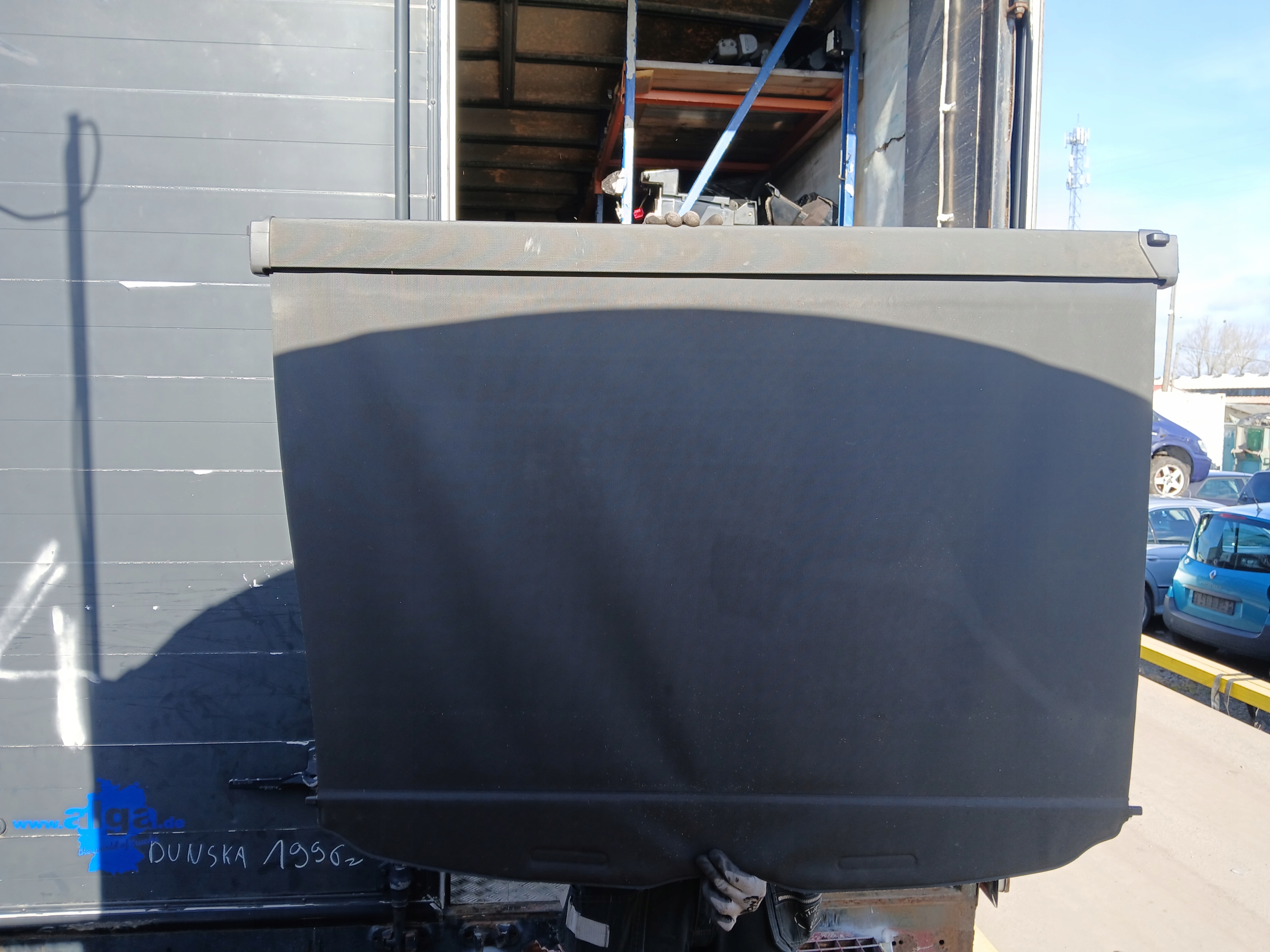 VW SHARAN and LIFT blinds boot
