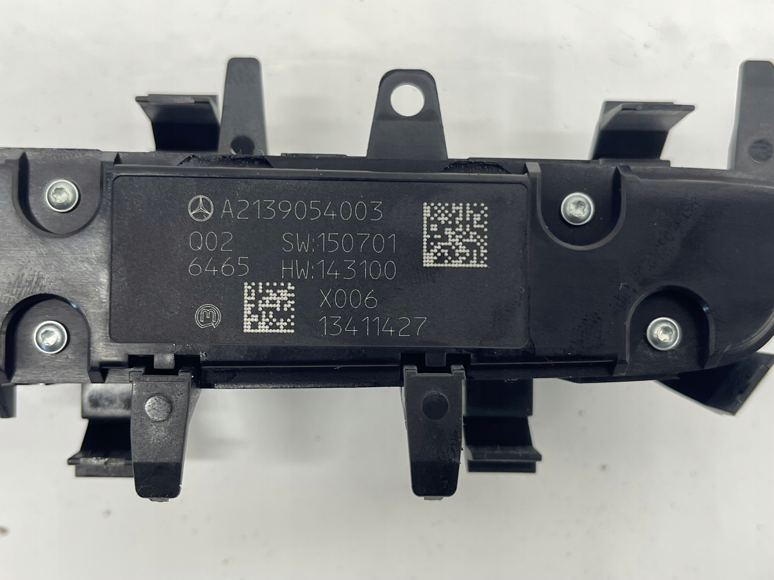 light switch of warning lights MERCEDES E W213 A2139054003
