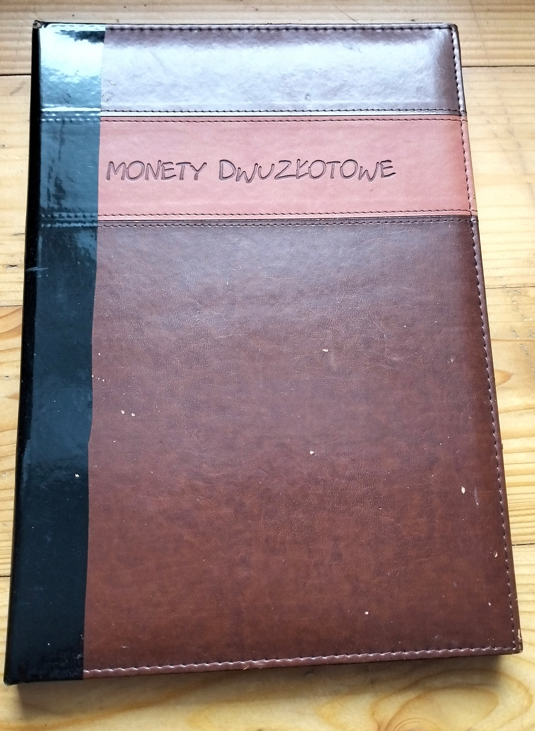 ALBUM KLASER NA MONETY 2 ZŁ OKOLICZNOŚCIOWE - NA 120 MONET