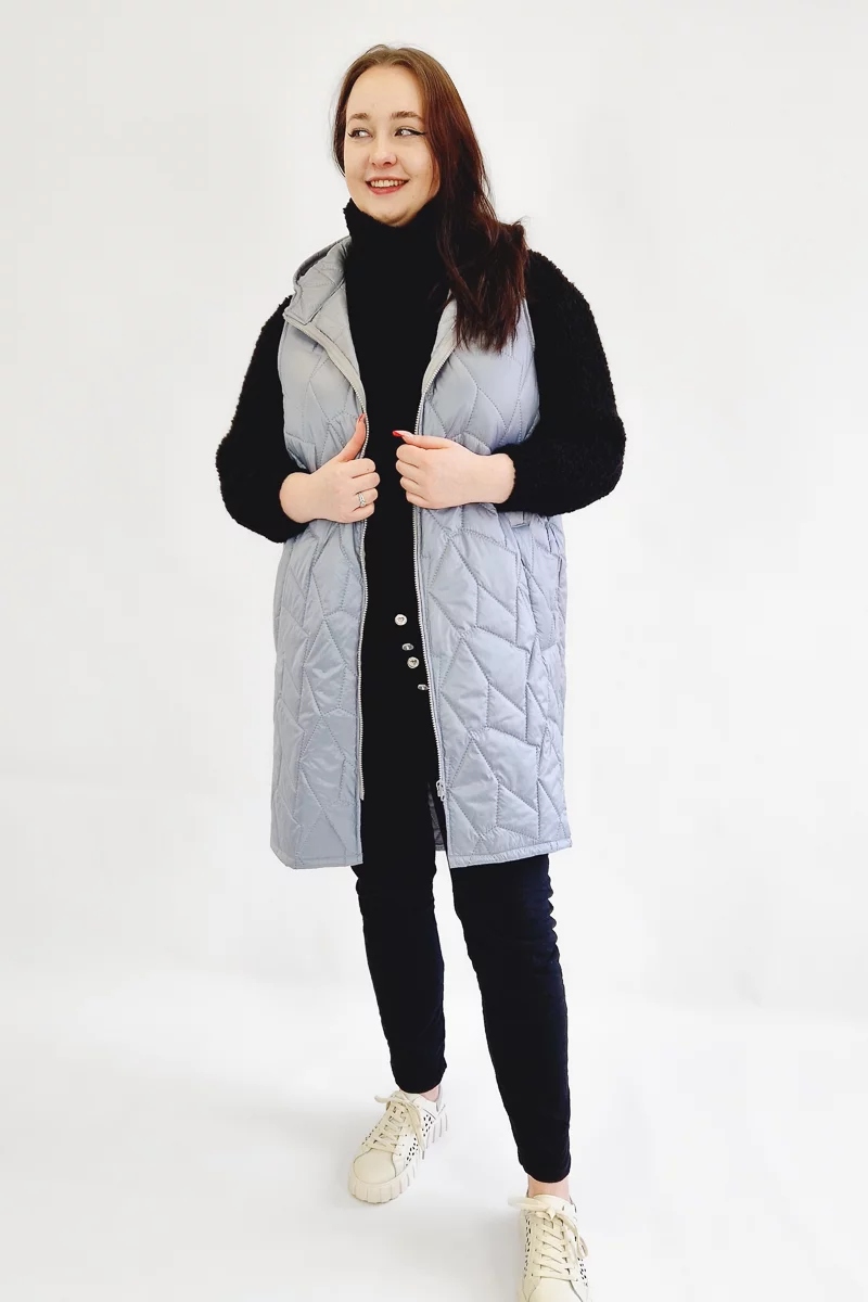 Prošívaná vesta Dlouhá Plus Size popelavá 42