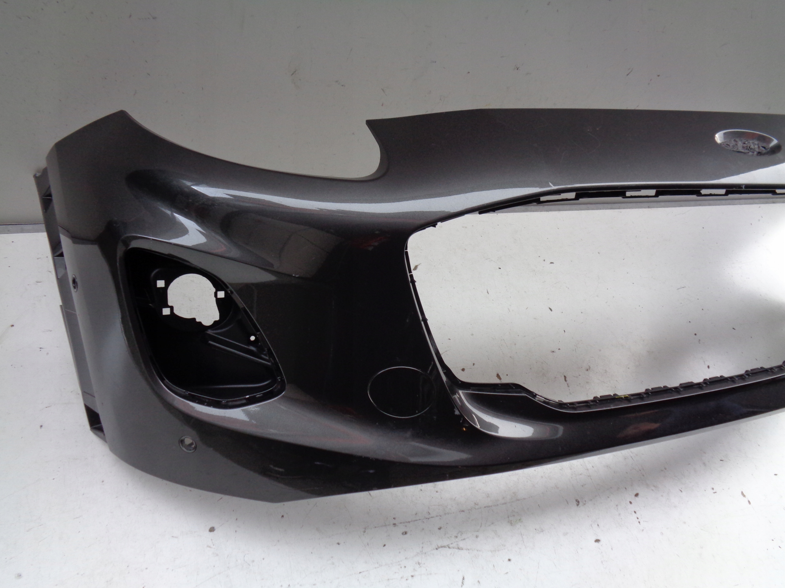 FRONTSTOSSSTANGE FORD PUMA 19- NR 37016