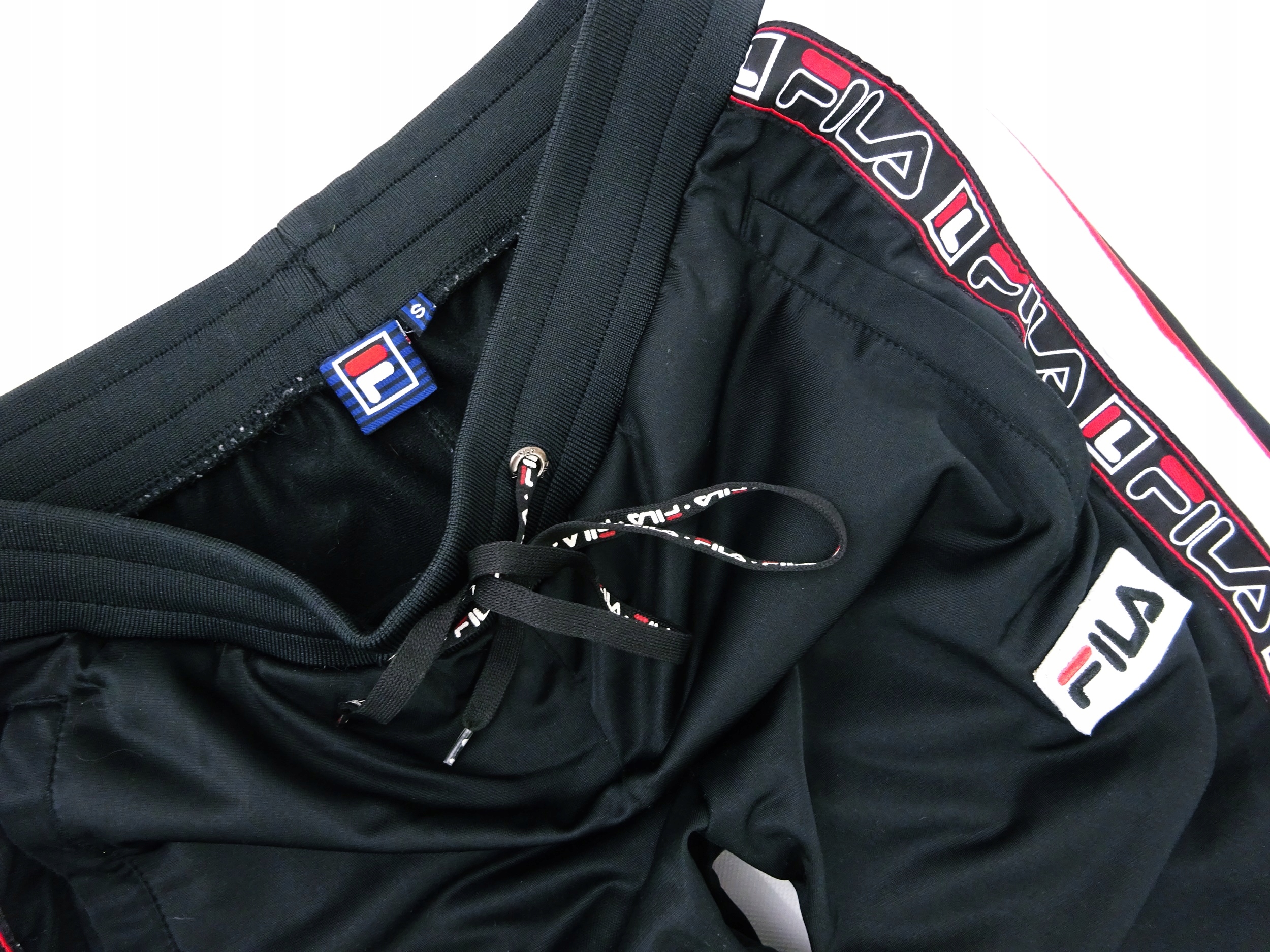 AX69 sportowe CZARNE SPODNIE MĘSKIE FILA ZATRZASKI LAMPASY S Marka Fila