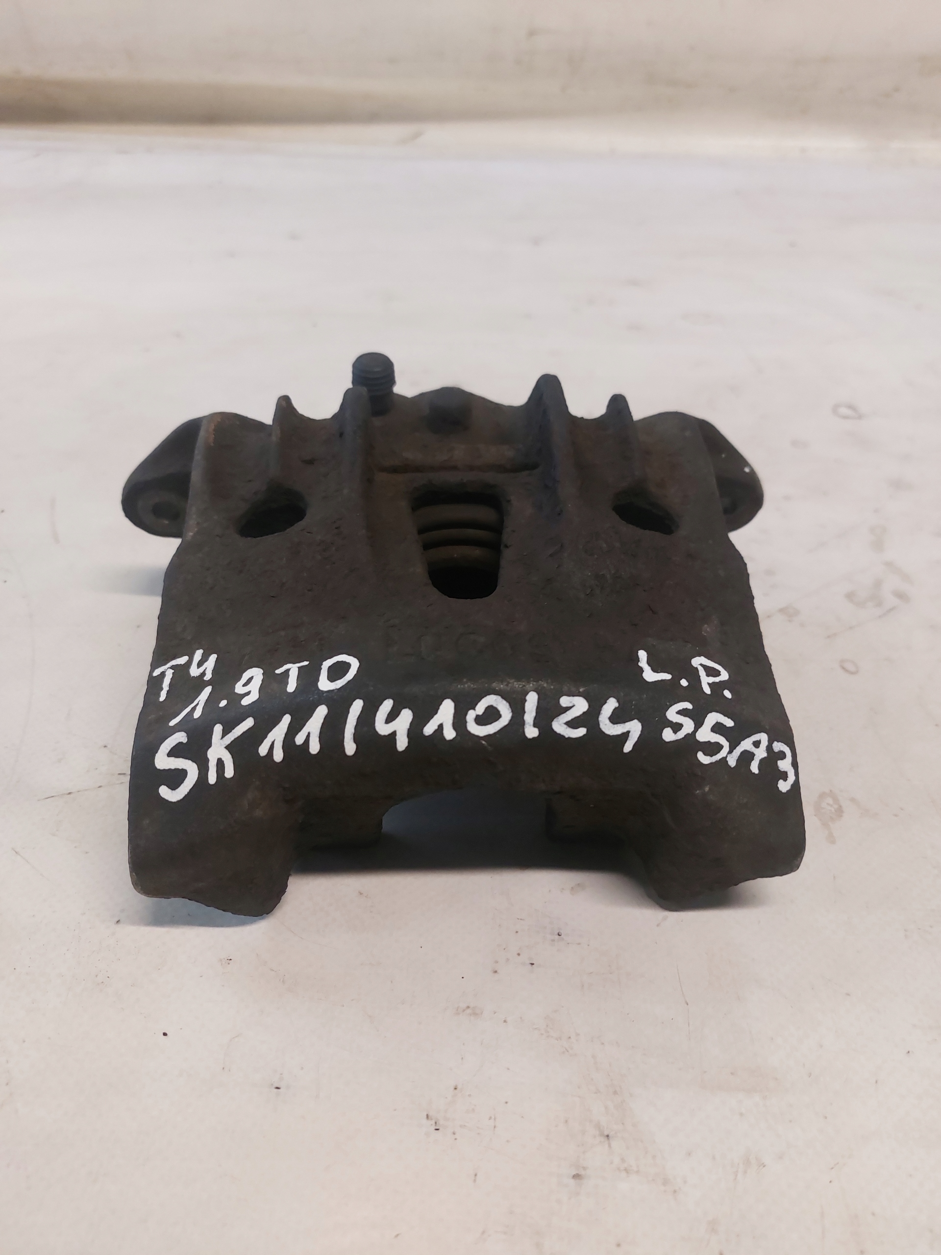 caliper brake left front VW TRANSPORTER T4 1.9TD