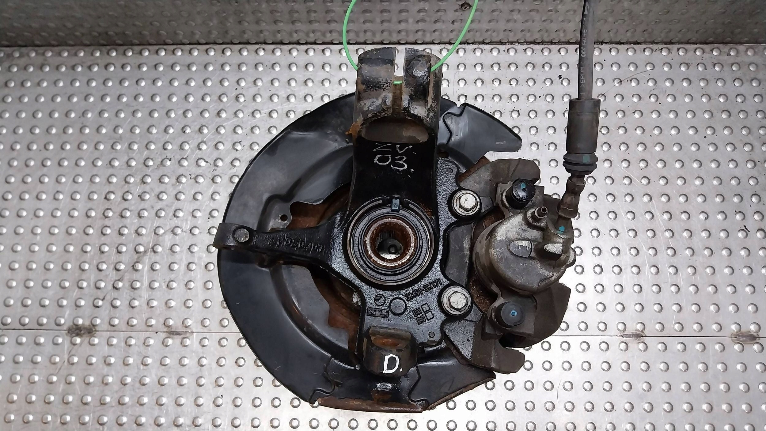 swing left front 3M51-3K171-BH FORD FOCUS MK2 C MAX MK1 VOLVO V50 S40