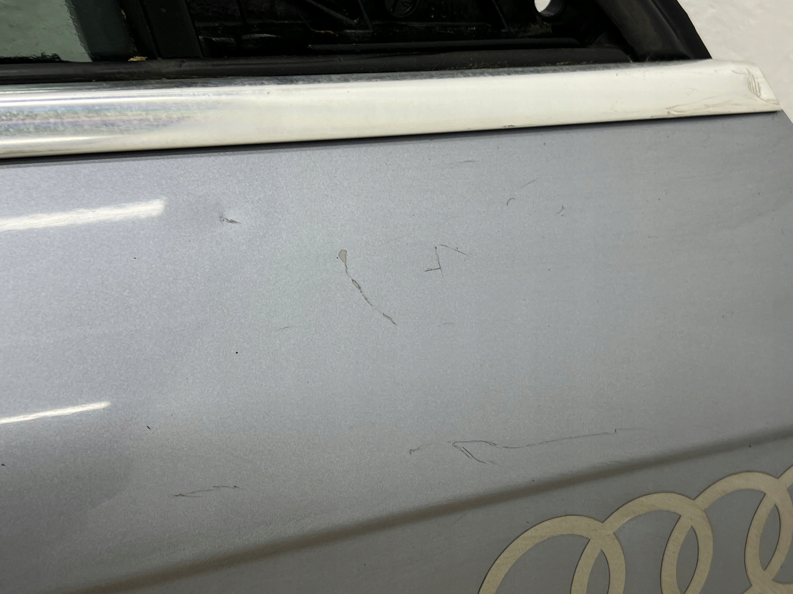 AUDI A6 C6 door front front right LY7J EUROPA complete