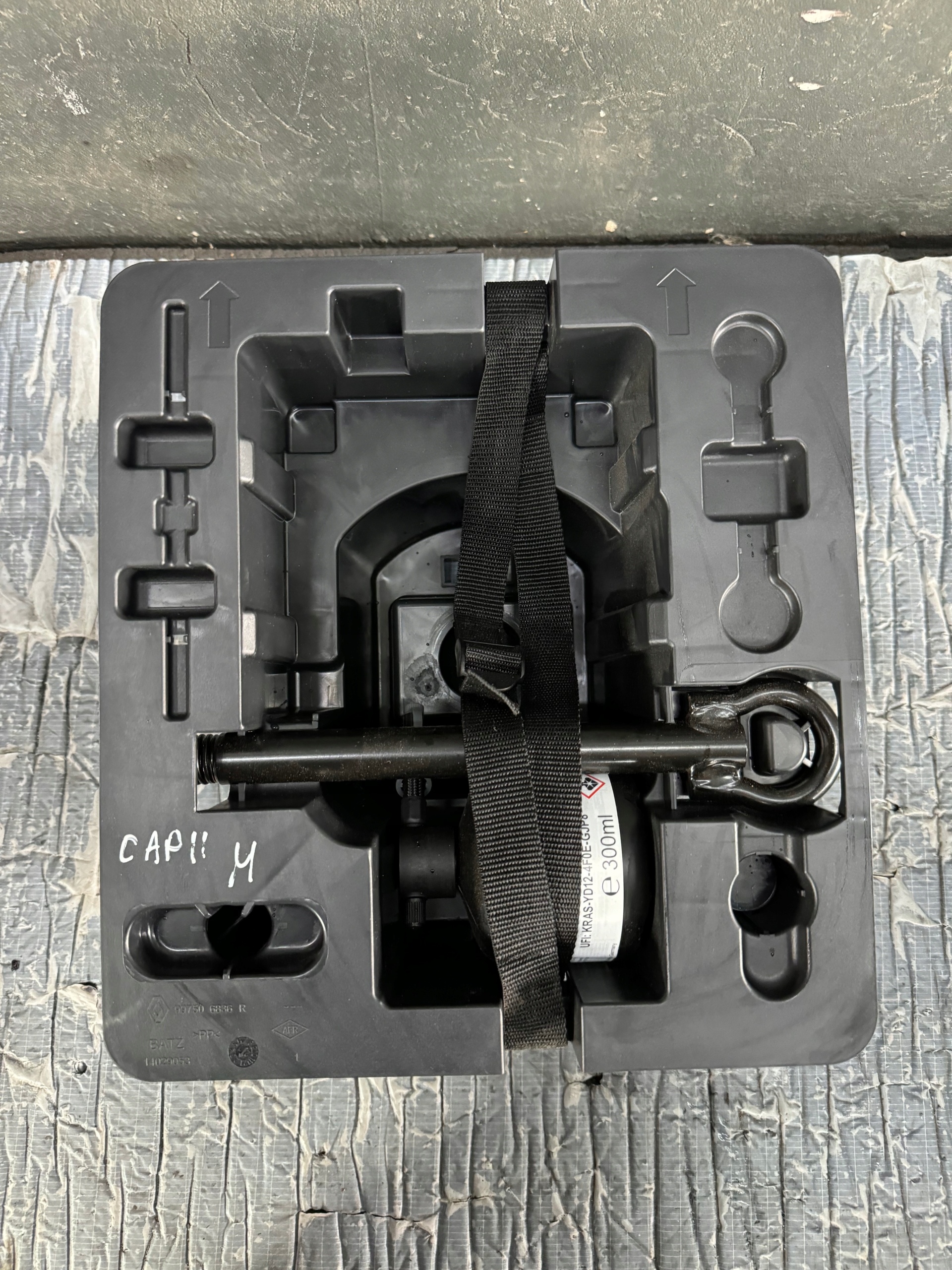 WKŁAD KOŁA ZAPASOWEGO RENAULT CAPTUR II 997506836R