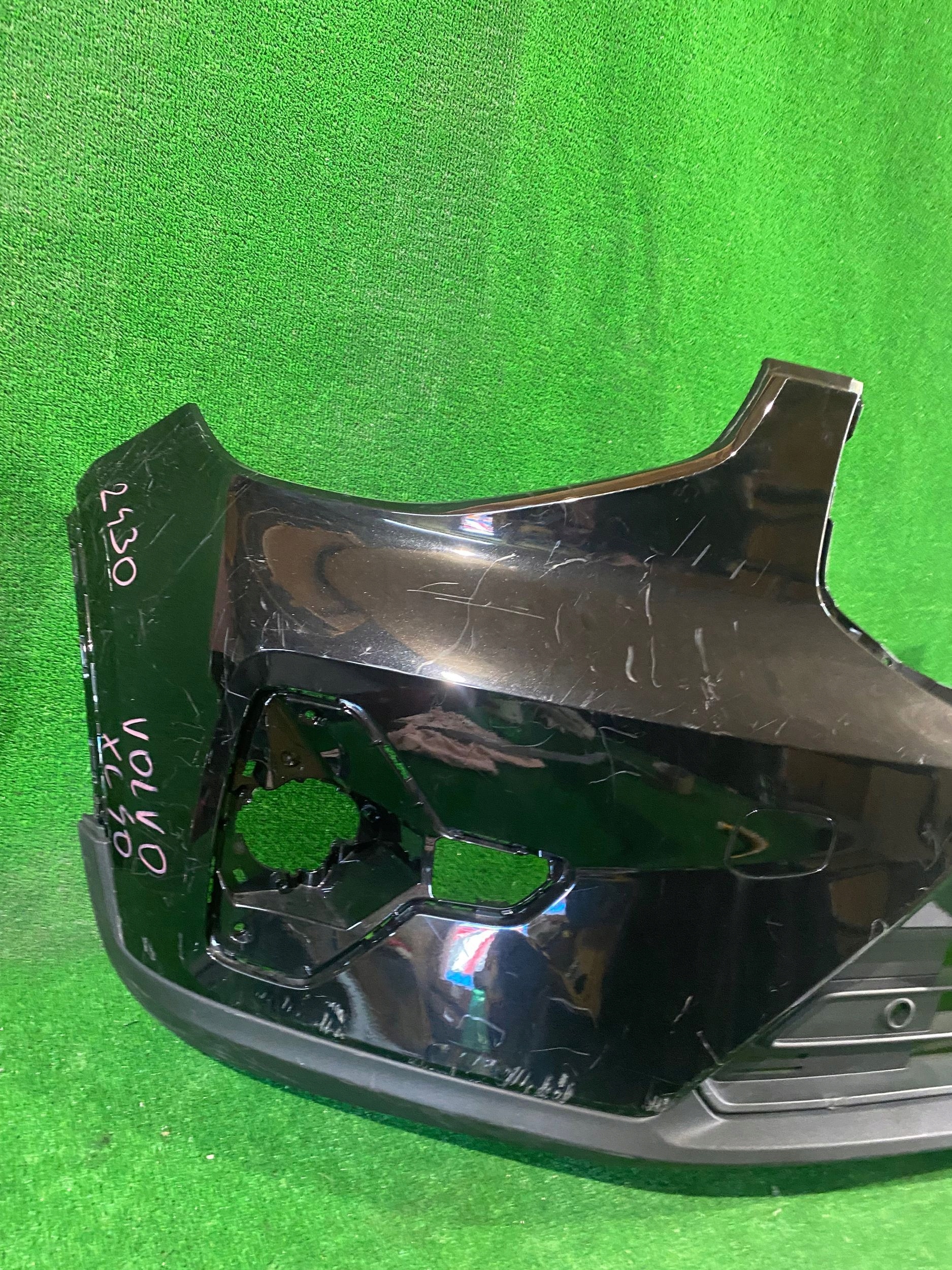 Frontstoßstange vorne VOLVO XC40 LIFT 22- NR.2430