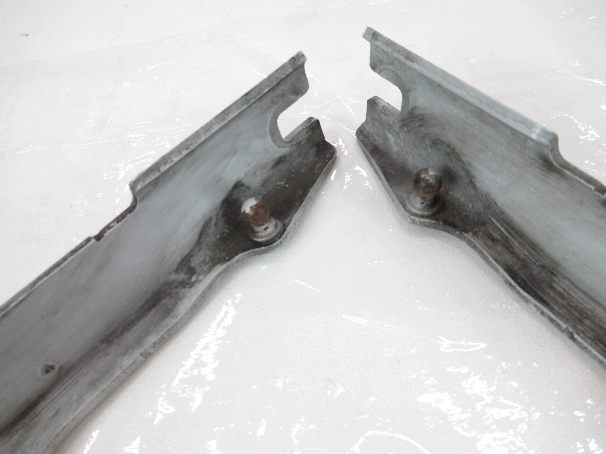 bonnet hinges front BMW e60 e61 sedan KOMBI KOMPLET