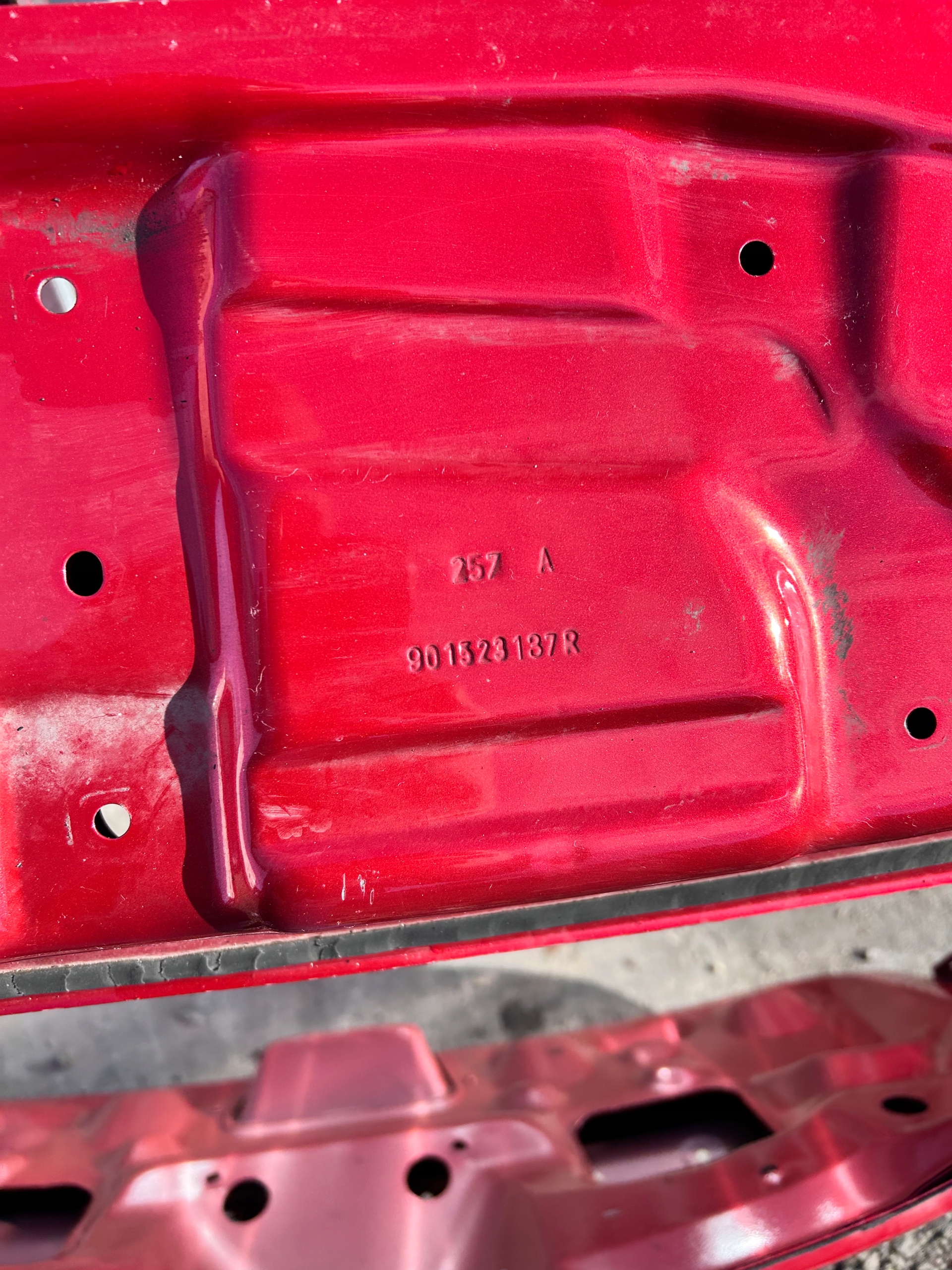 boot door rear RENAULT CAPTUR and nr.00
