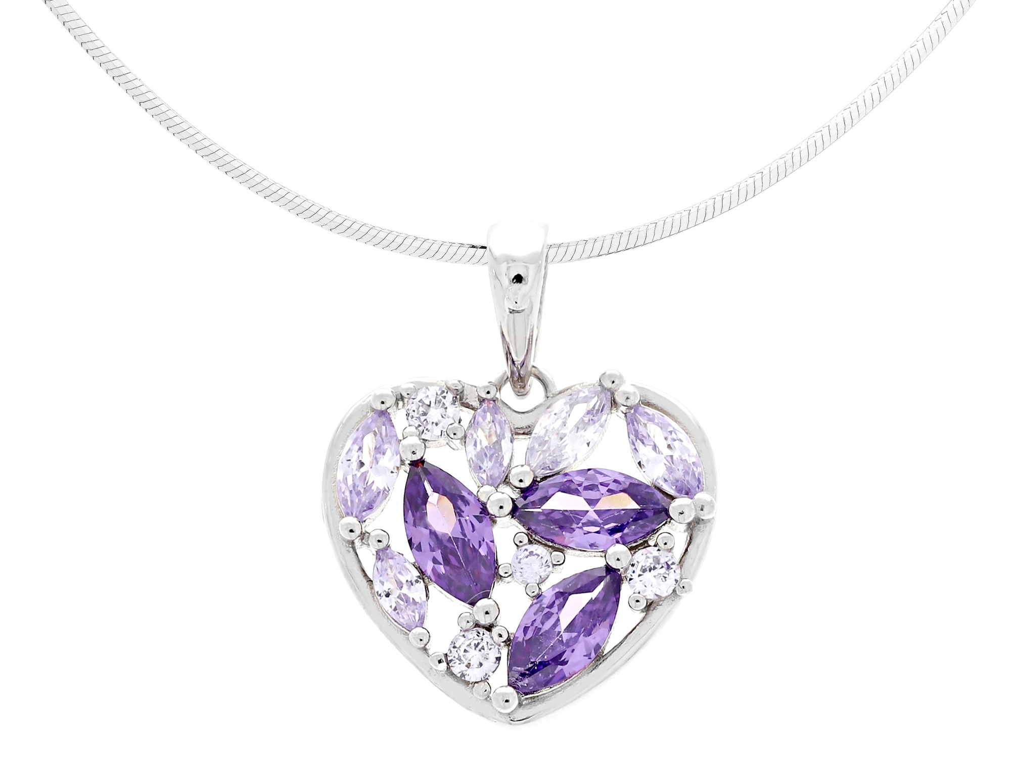 Krátký stříbrný dámský náhrdelník Srdce s fialovými zirkony Choker 30 cm