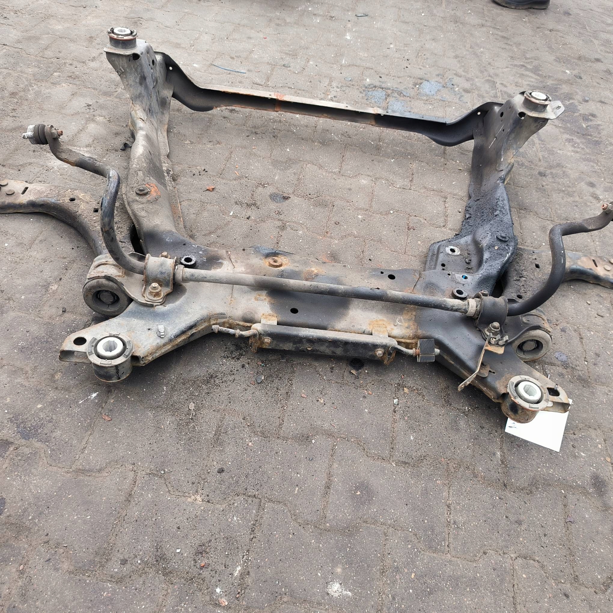 Achsträger vorne VOLVO S80 II