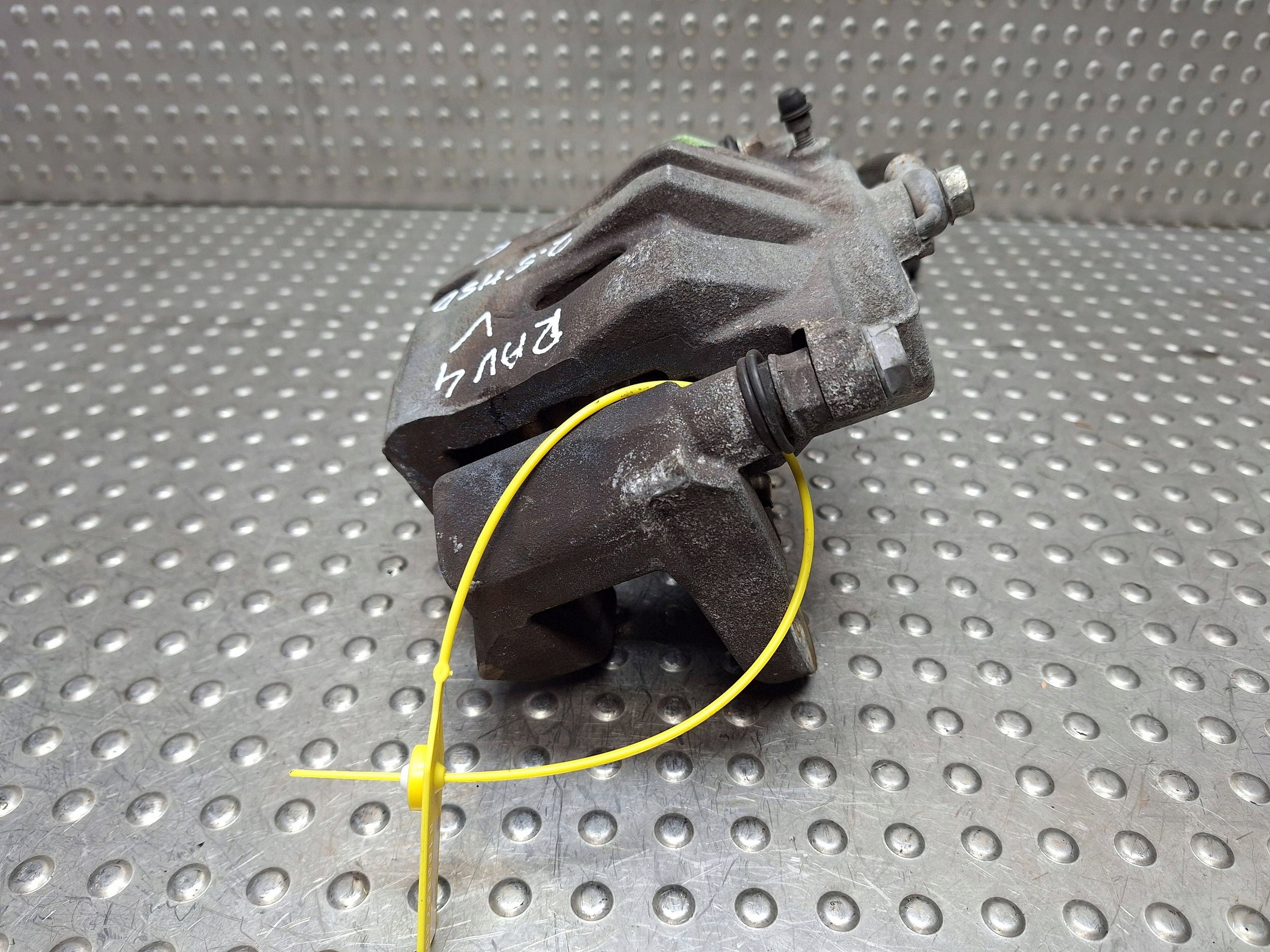 caliper brake right front TOYOTA RAV4 V 19- 2.5 H
