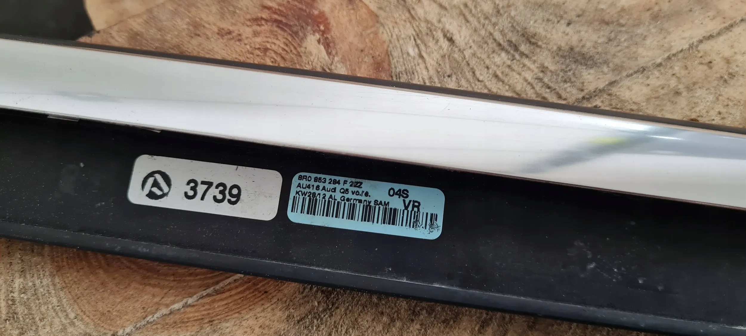 Q5 8R moulding door dust right right front CHROM 8R0853284F
