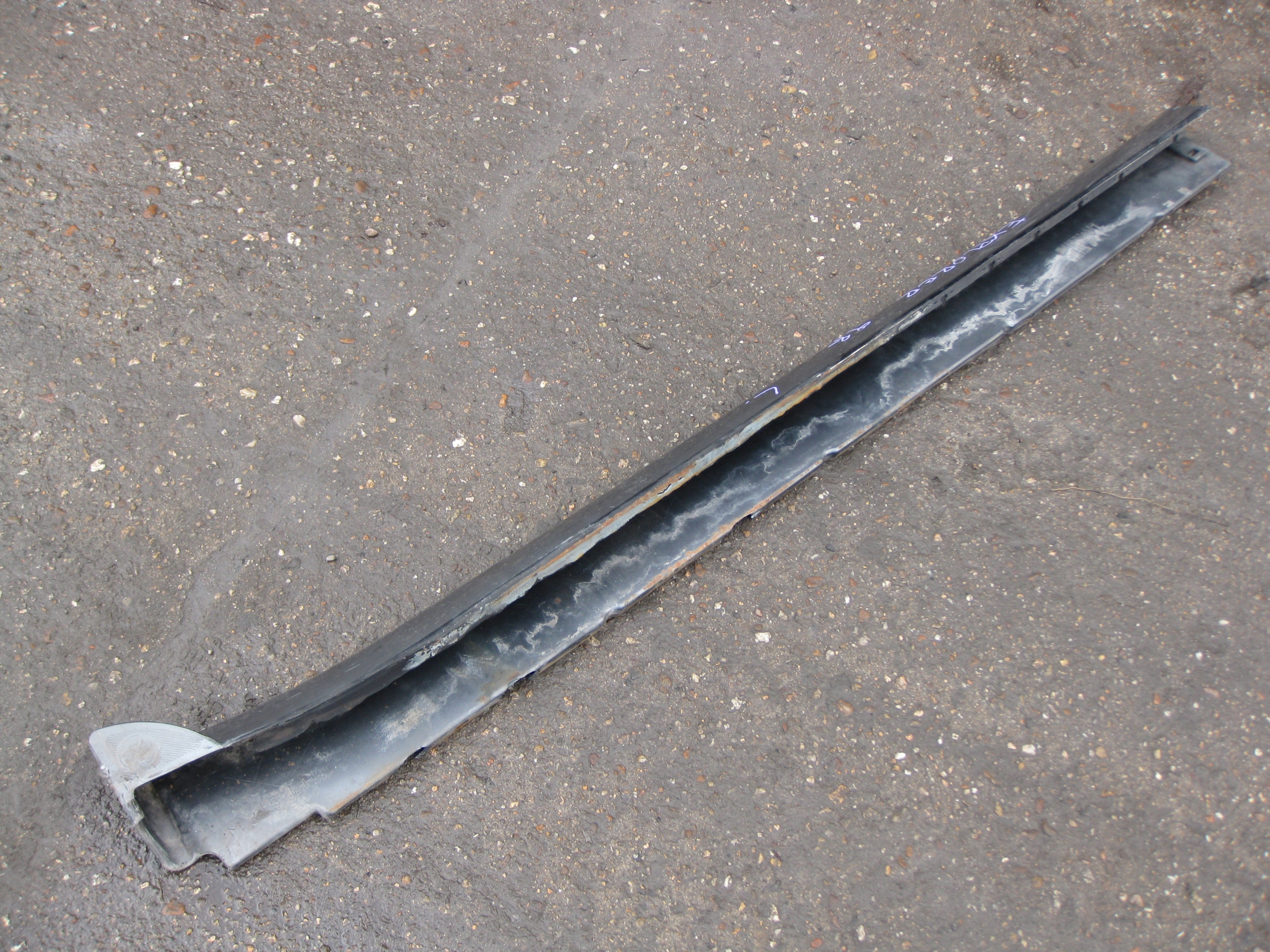 FORD EXPLORER II FL 98R moulding cap threshold left