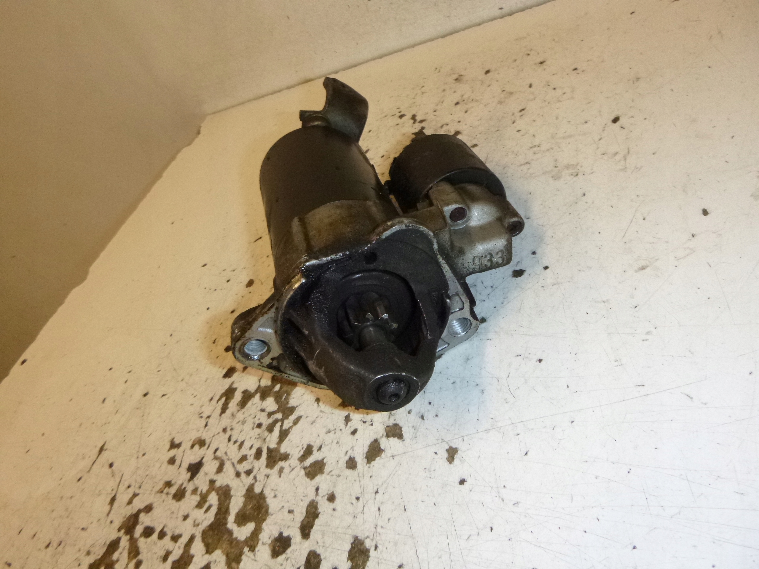 starter Volkswagen Passat B5 1.8 1998 06B911023 B Bosch