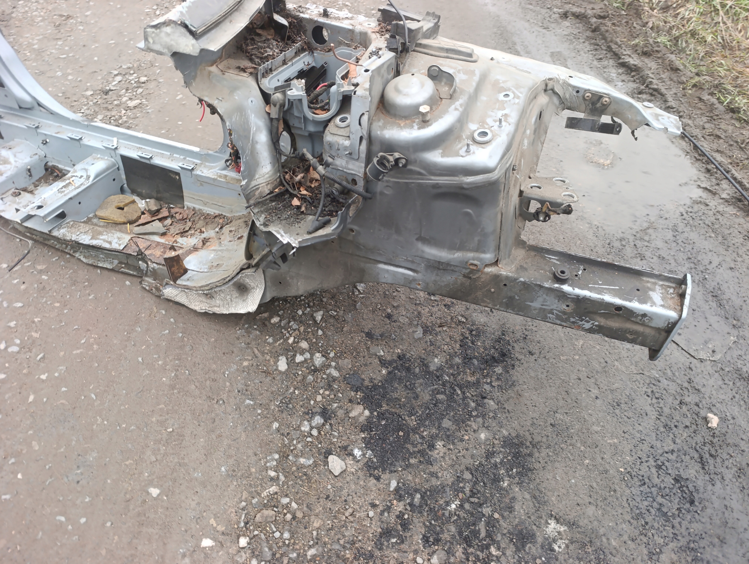 čtvrtka levá přední levý předek audi a4 b8 LY7G