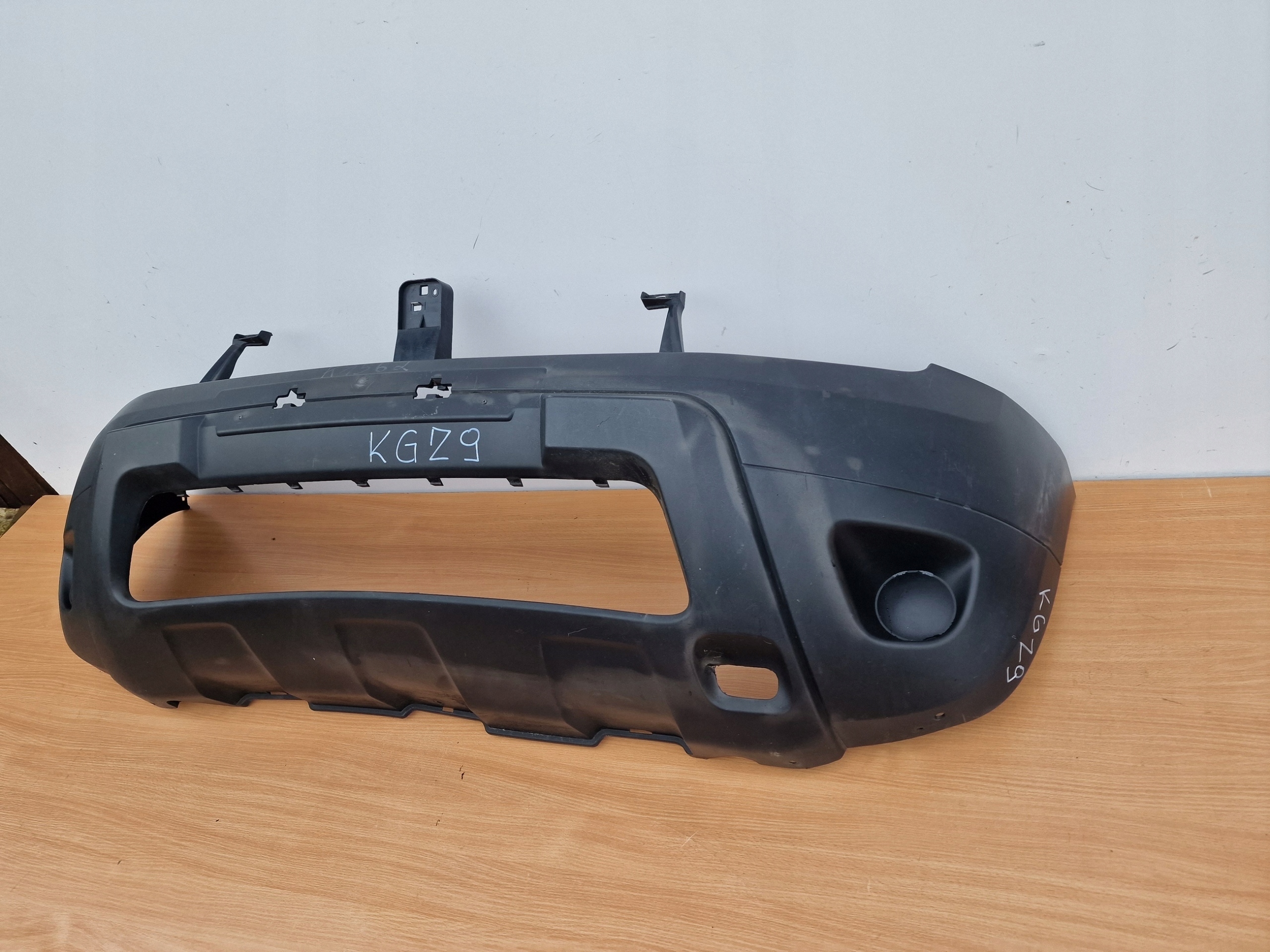 DACIA DUSTER 10-17 ROK bumper front original